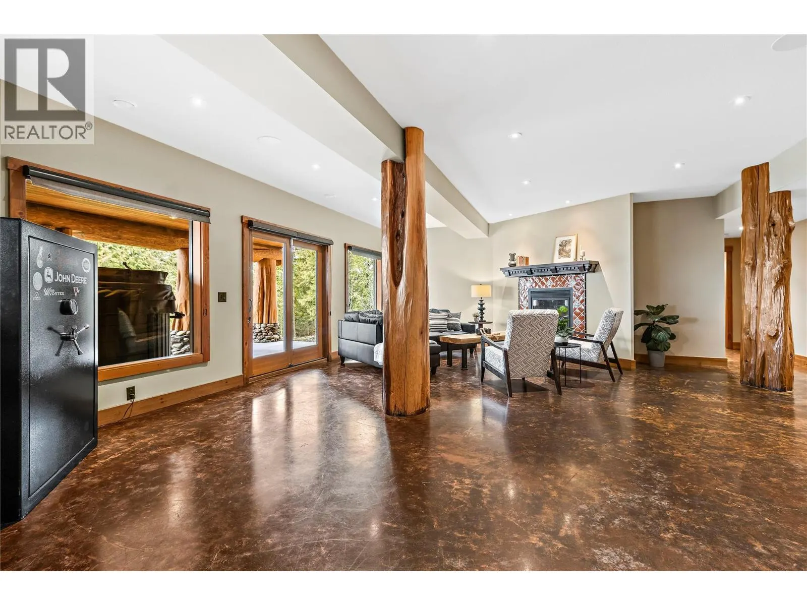 1897 Blind Bay Road