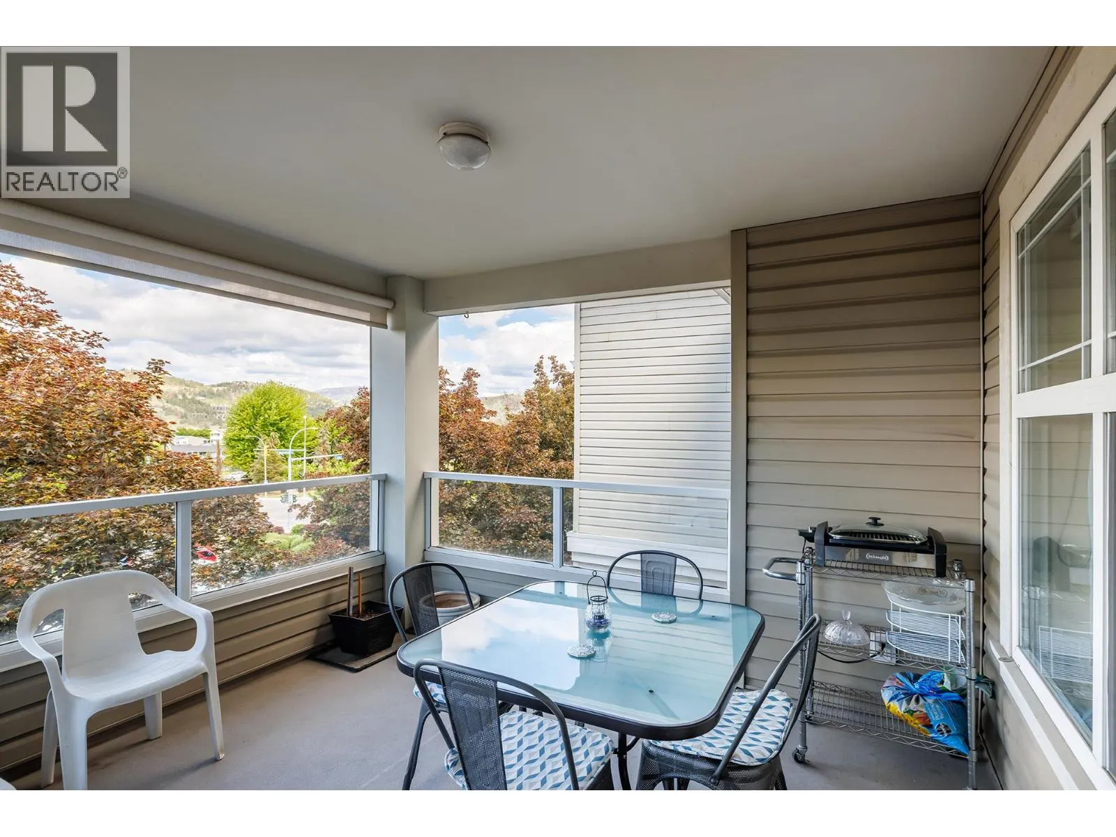 555 Houghton Road Unit# 307