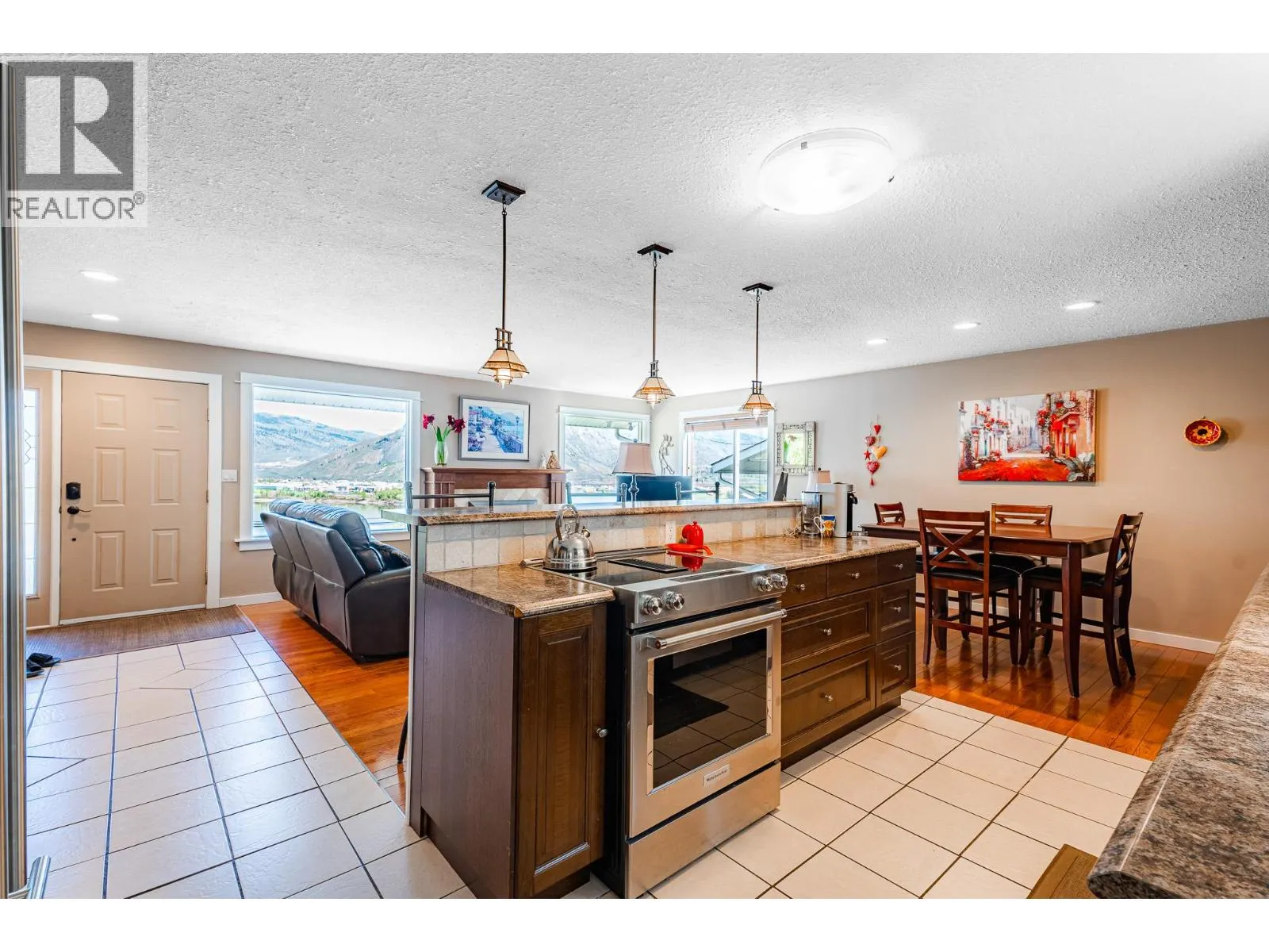 255 St Paul Street W