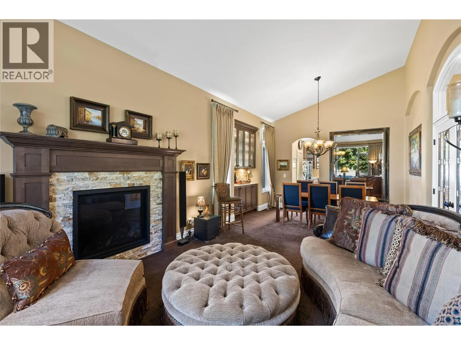 3992 Gallaghers Parkway