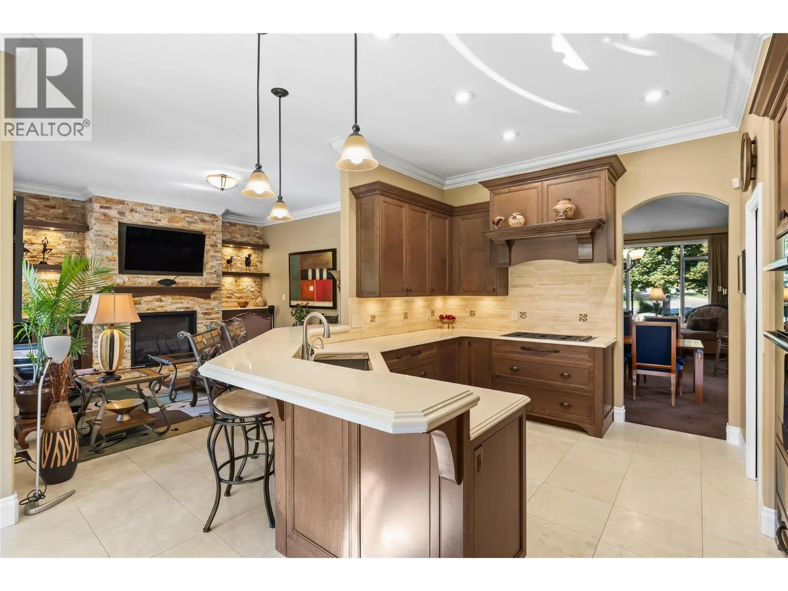 3992 Gallaghers Parkway