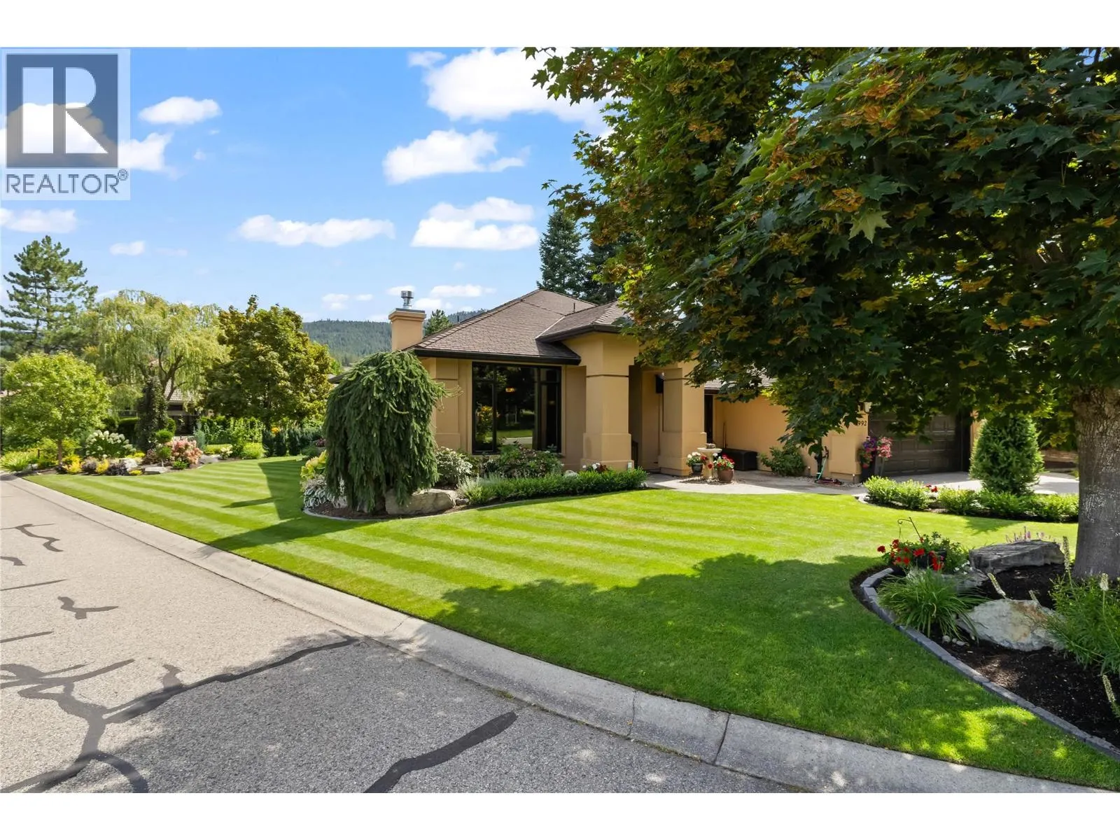 3992 Gallaghers Parkway