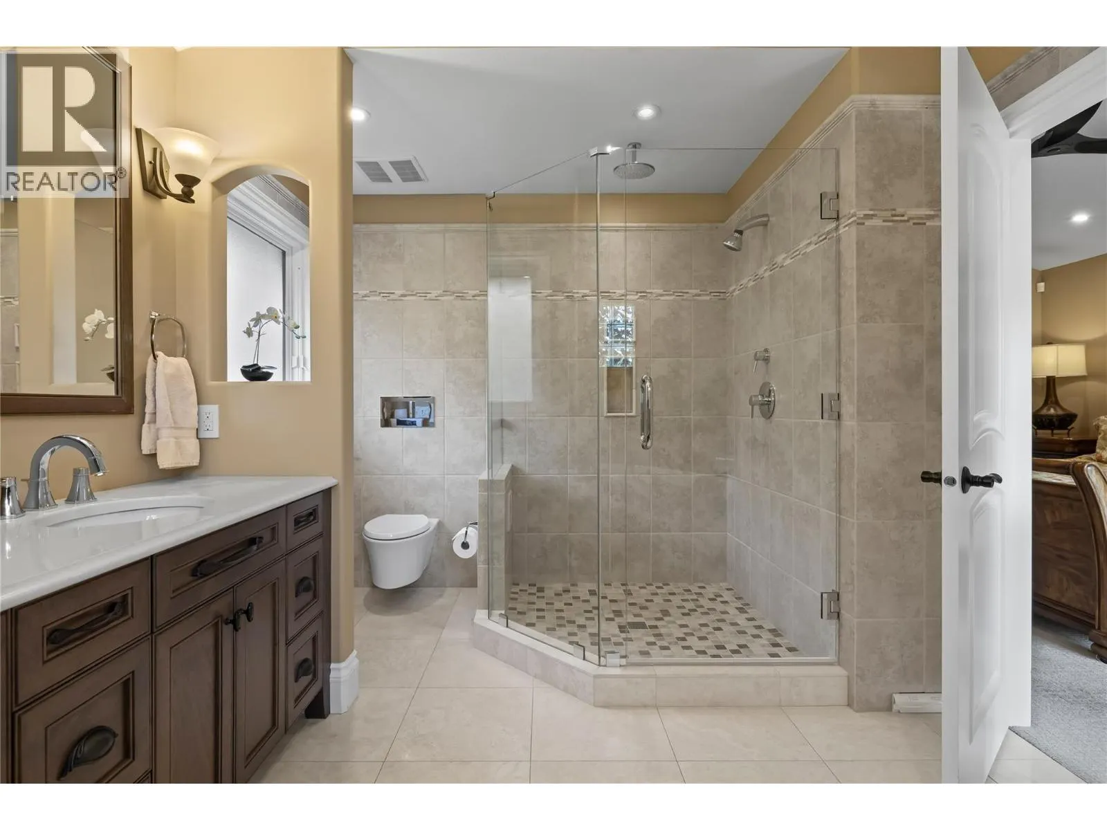 3992 Gallaghers Parkway
