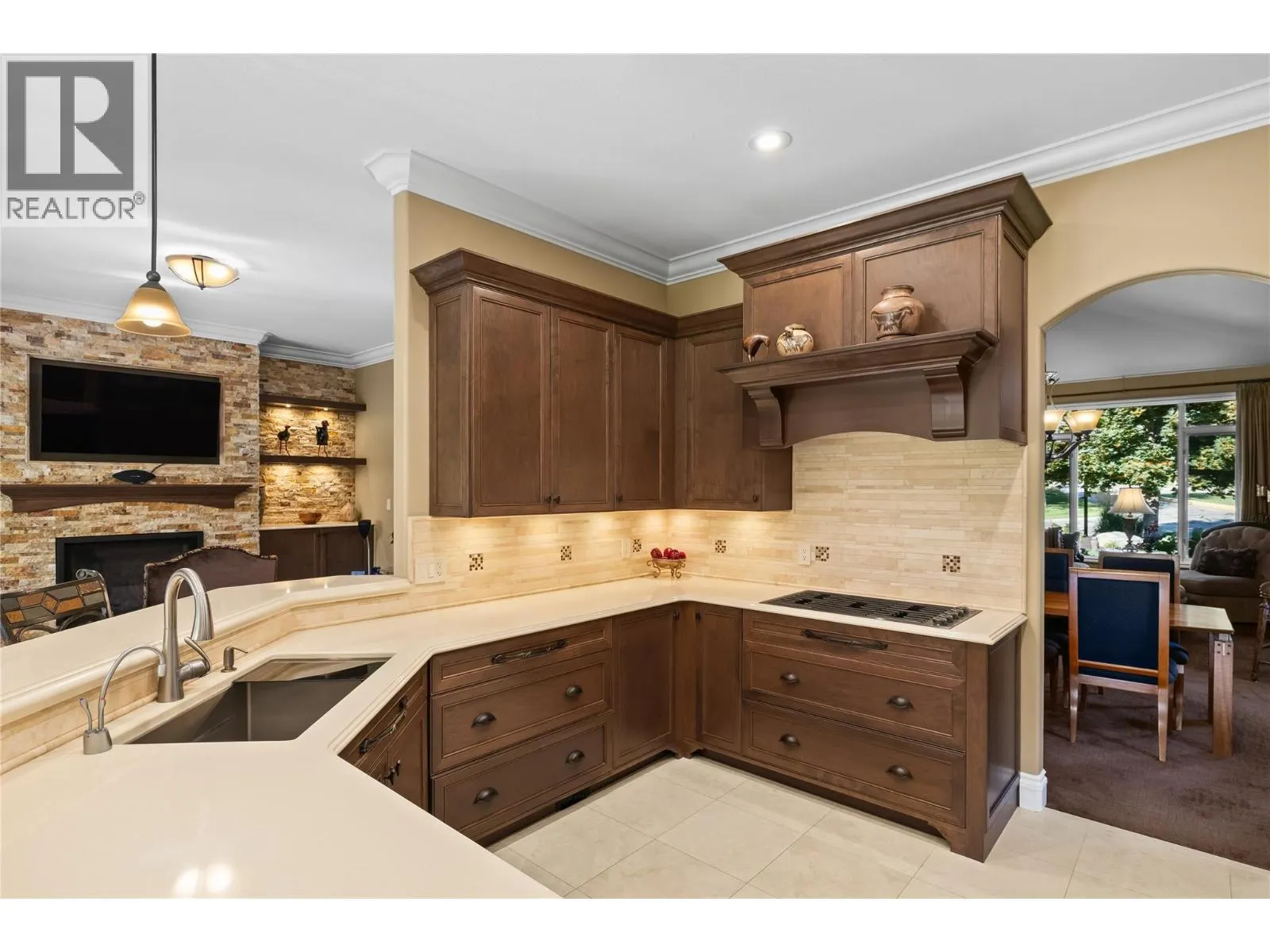 3992 Gallaghers Parkway