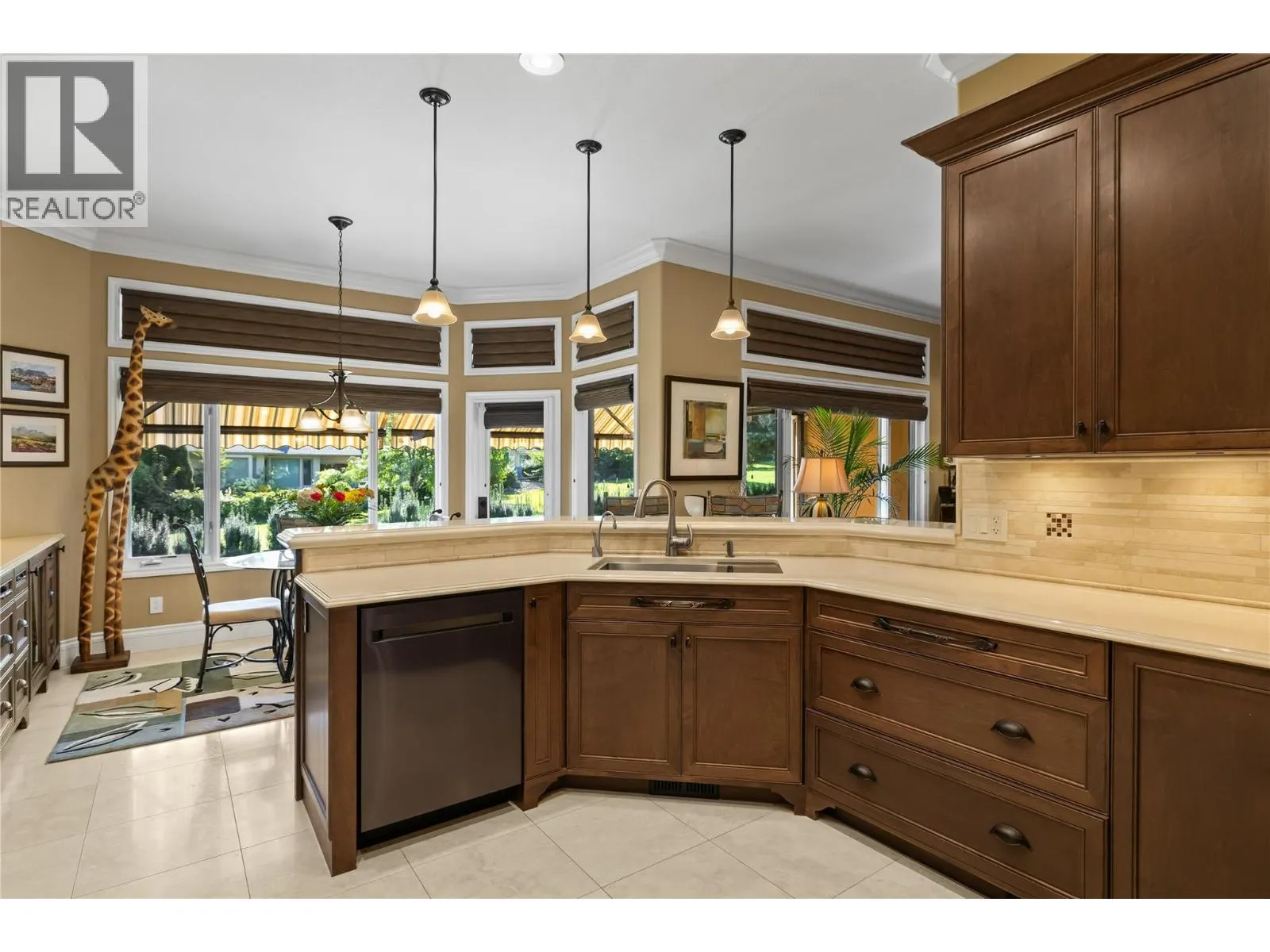 3992 Gallaghers Parkway