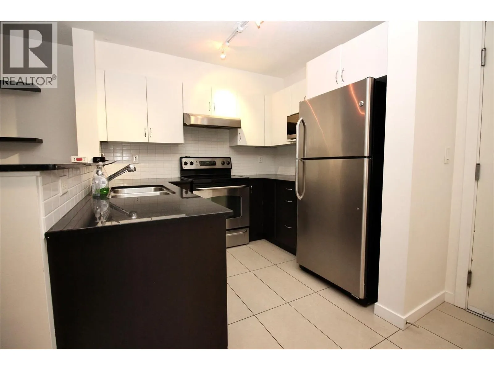 571 Yates Road Unit# 404