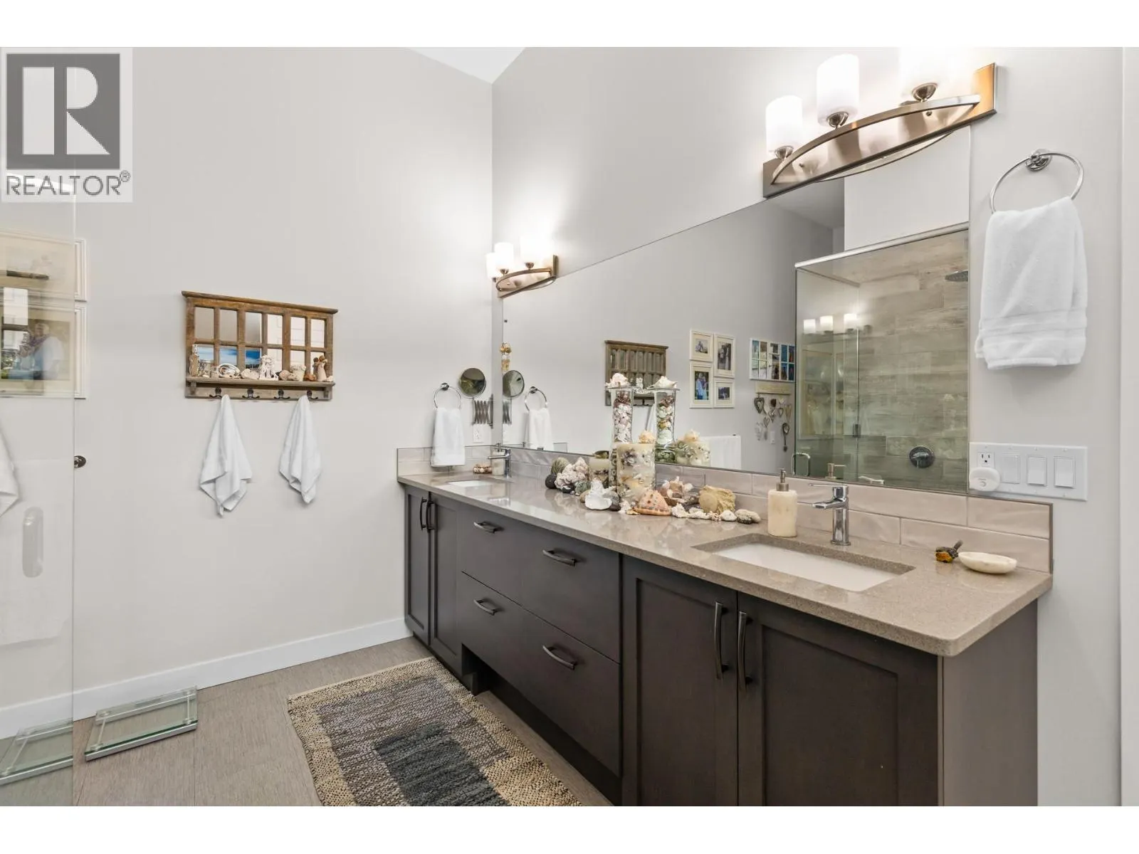 5056 Turtle Pond Place