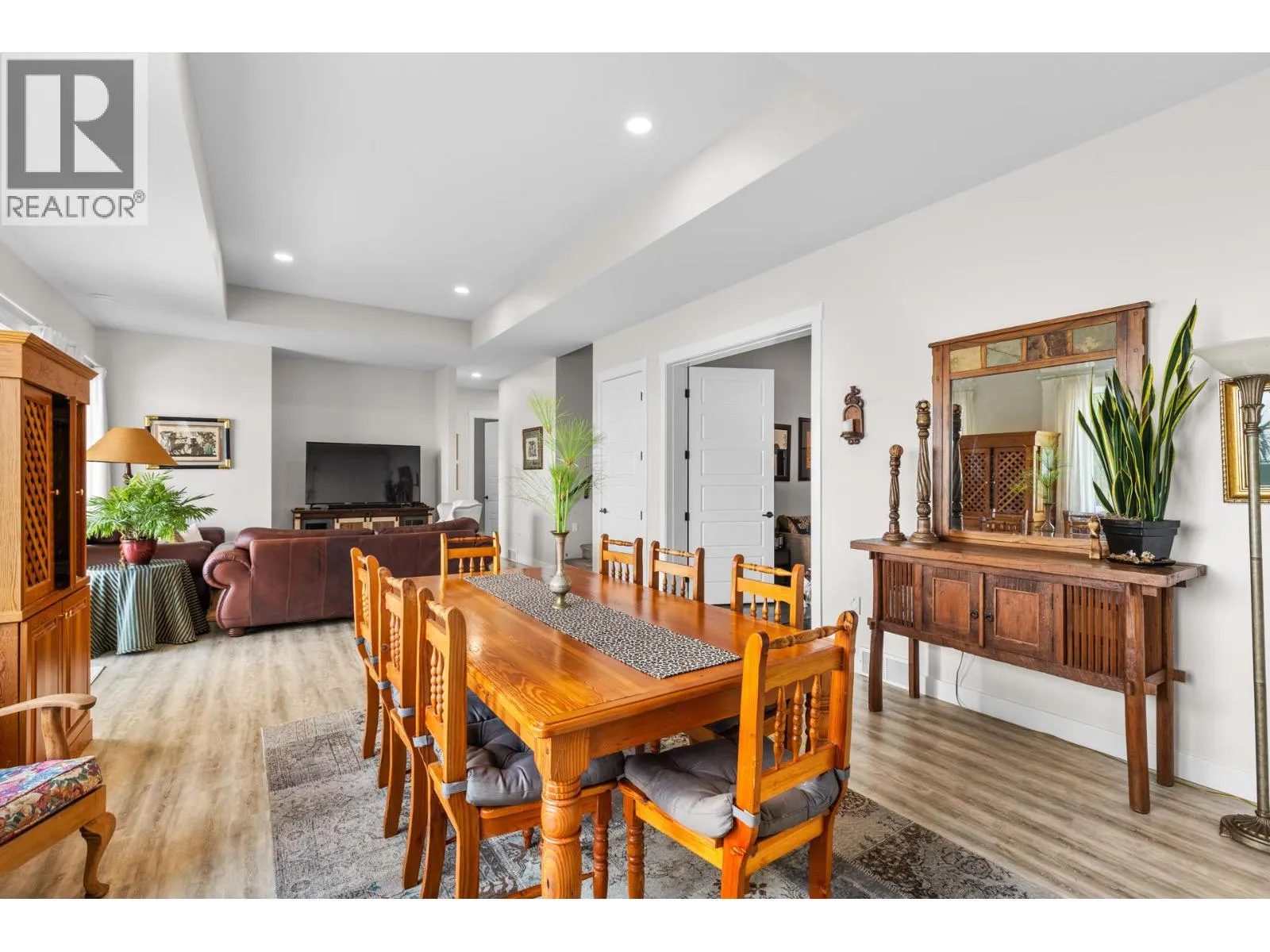 5056 Turtle Pond Place
