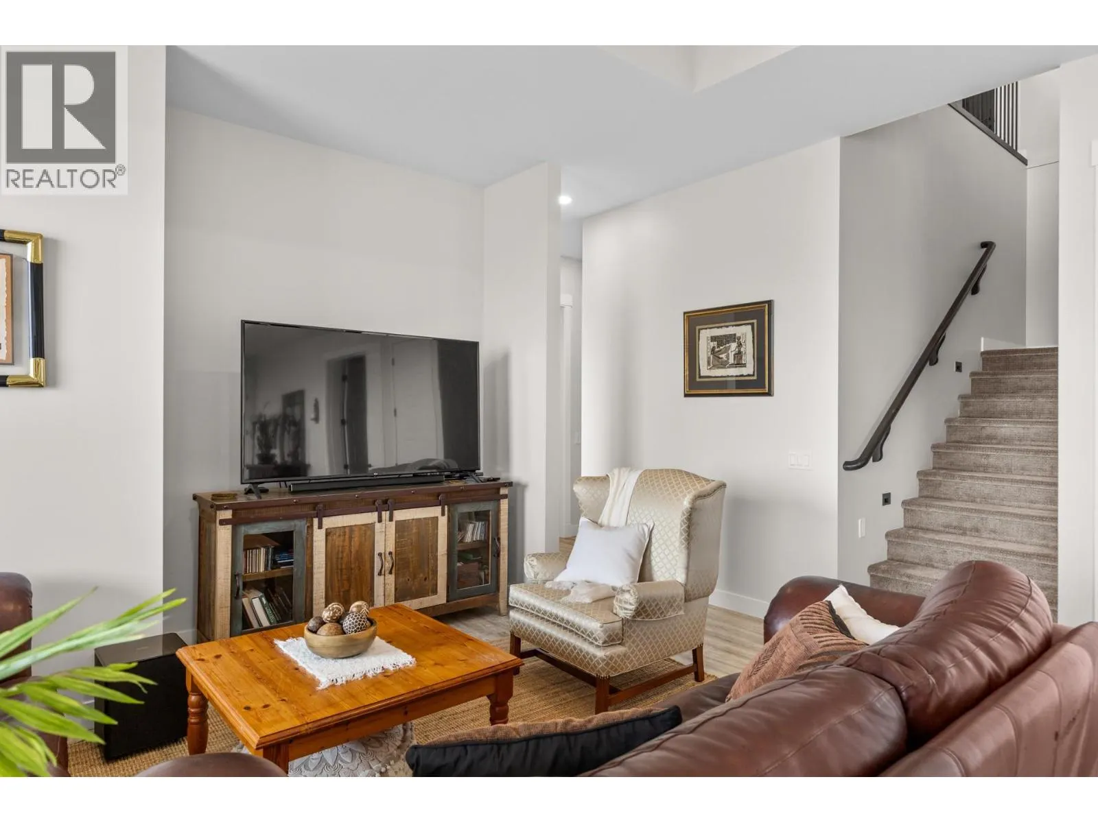 5056 Turtle Pond Place
