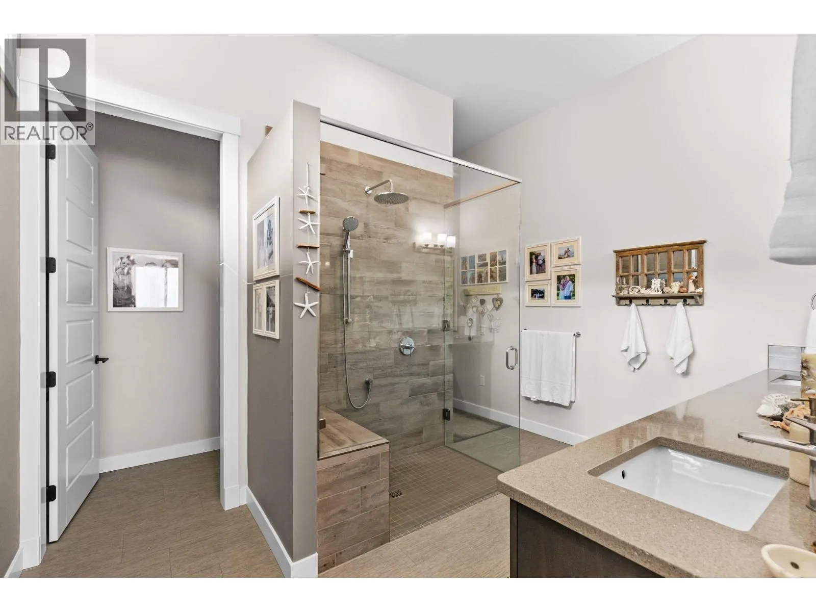 5056 Turtle Pond Place