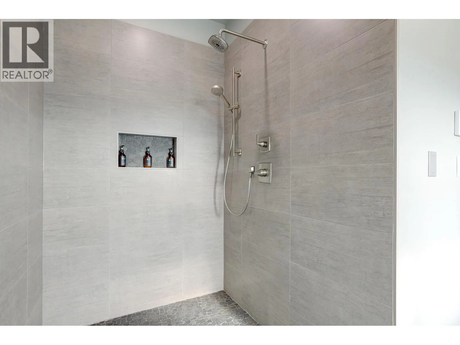 9905 Pinnacles Road Unit# 6