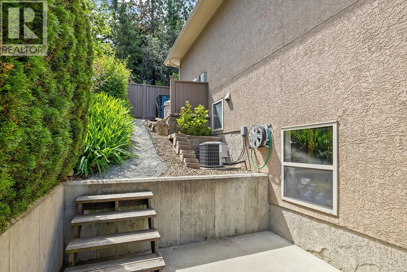 2113 Bowron Street