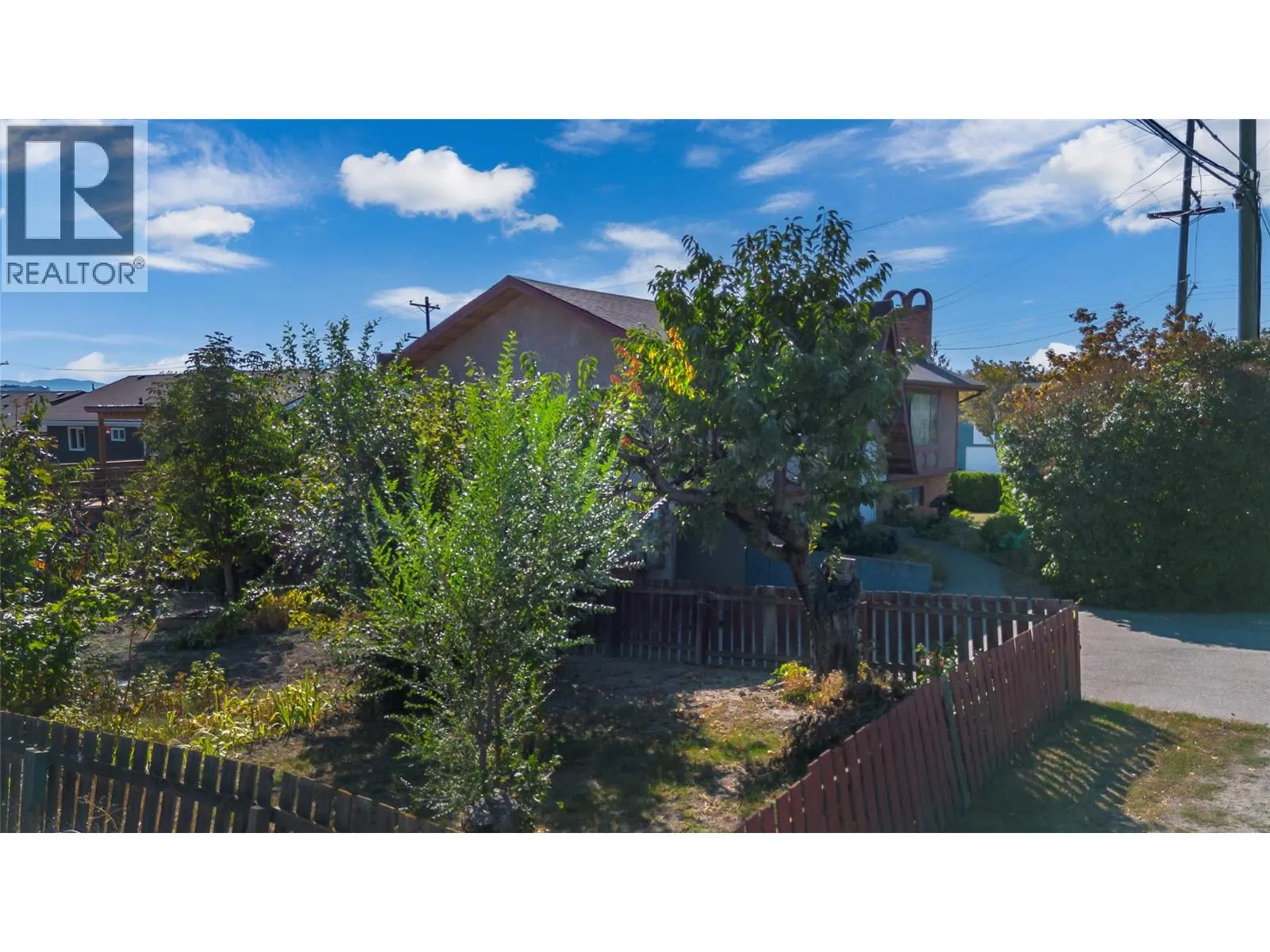 1472 25 Avenue Lot# 10