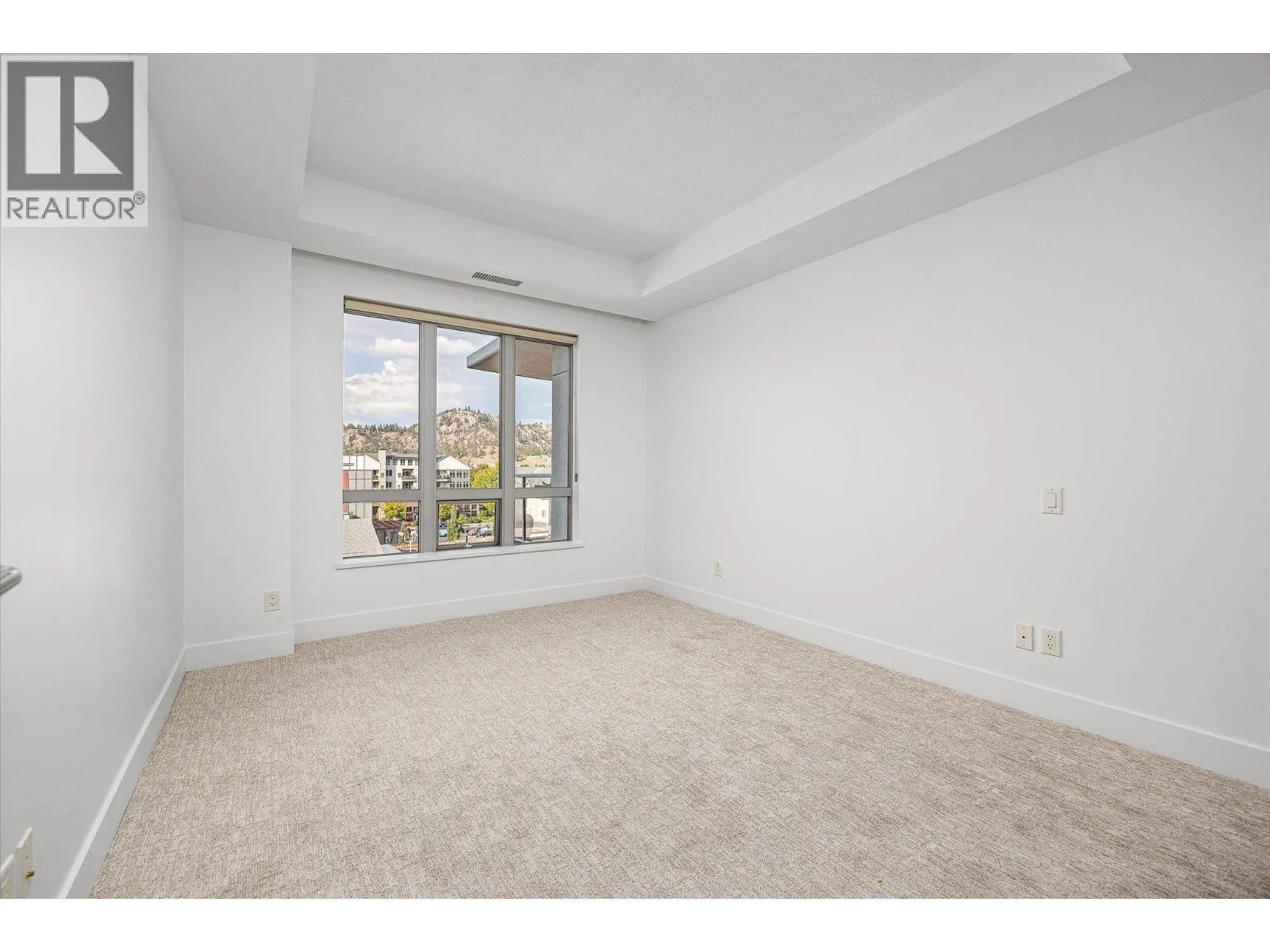 2040 Springfield Road Unit# 401