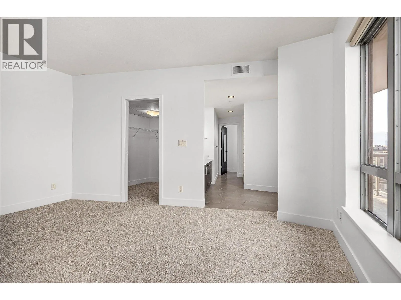 2040 Springfield Road Unit# 401