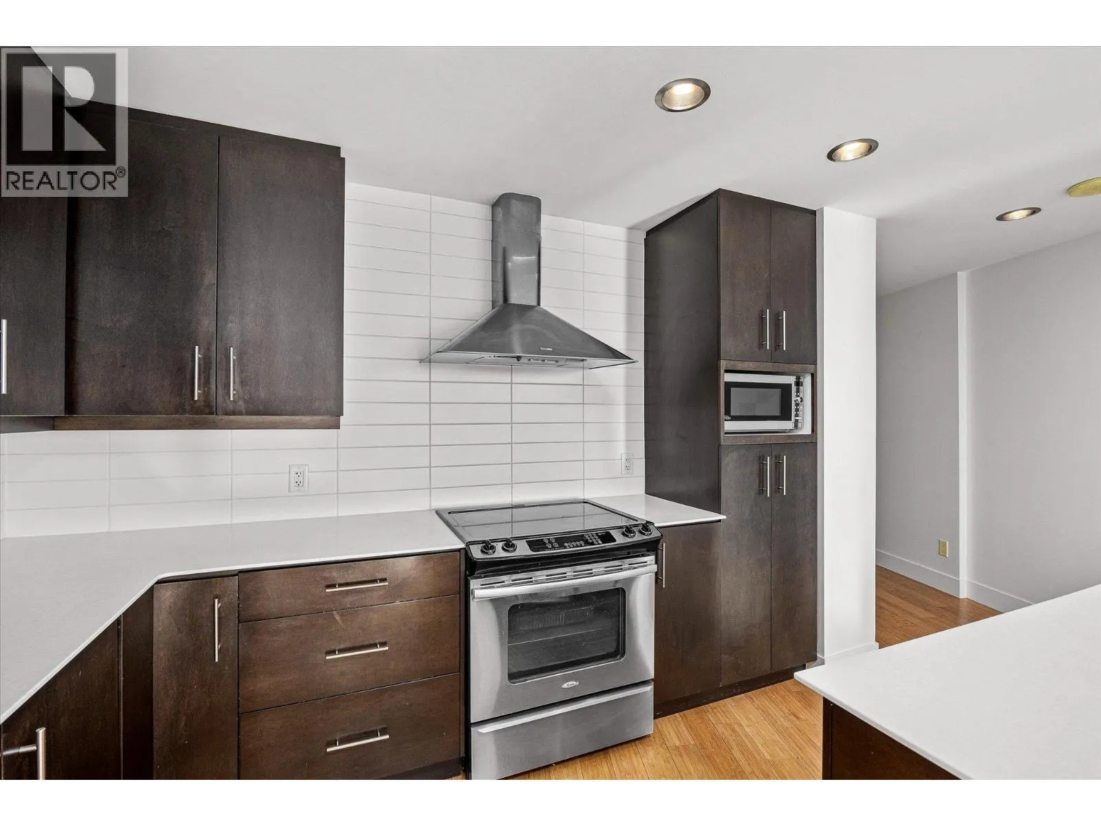 2040 Springfield Road Unit# 401