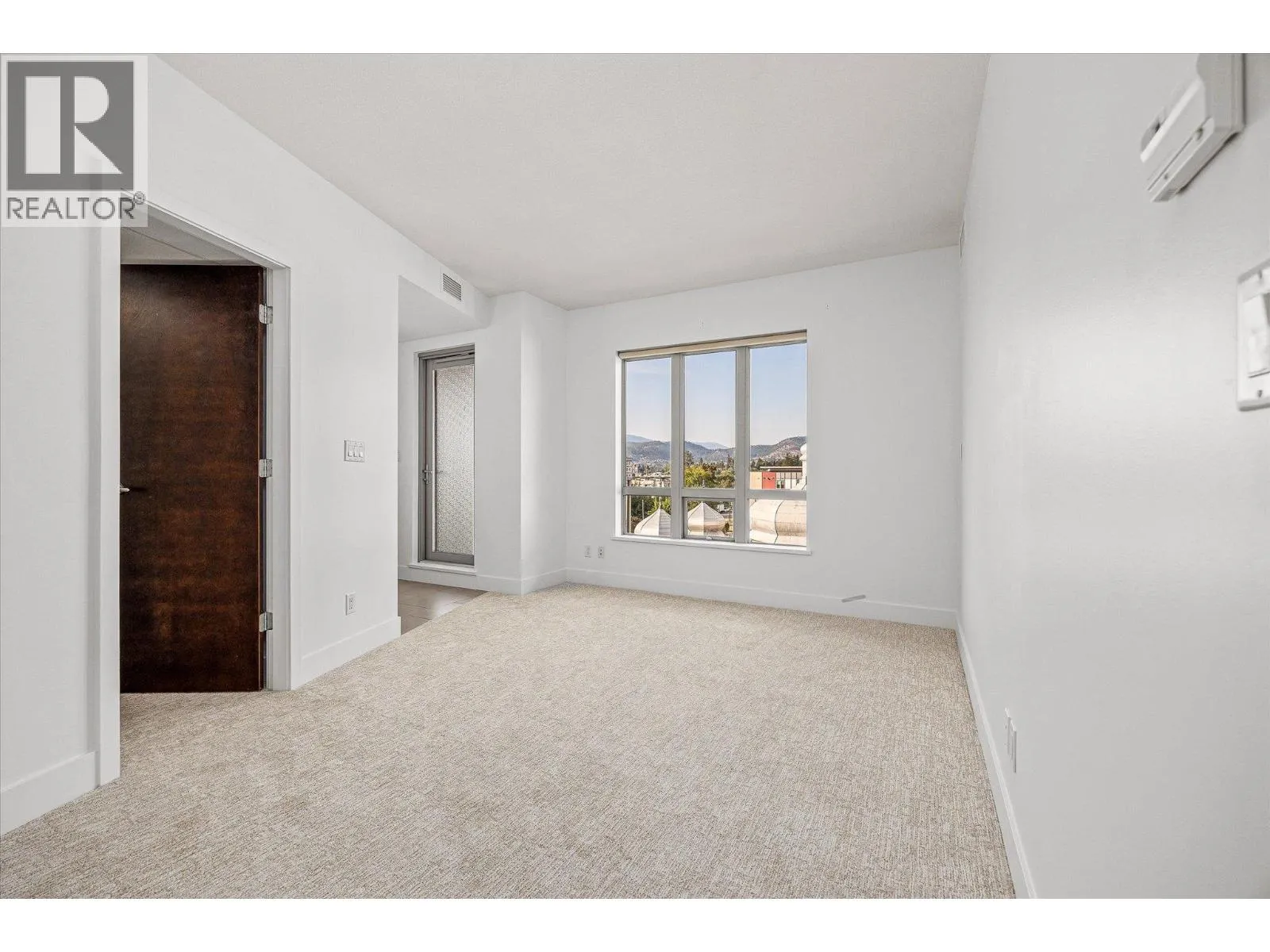 2040 Springfield Road Unit# 401