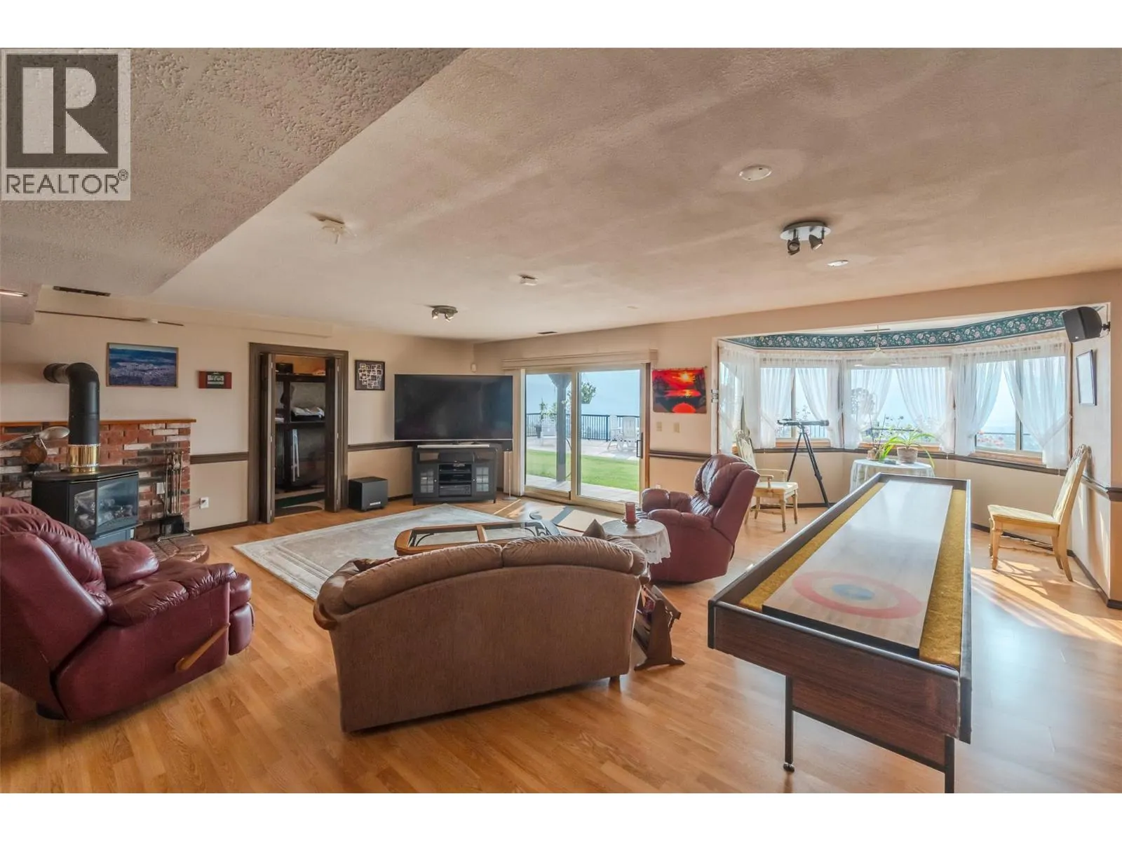 1805 Estates Place