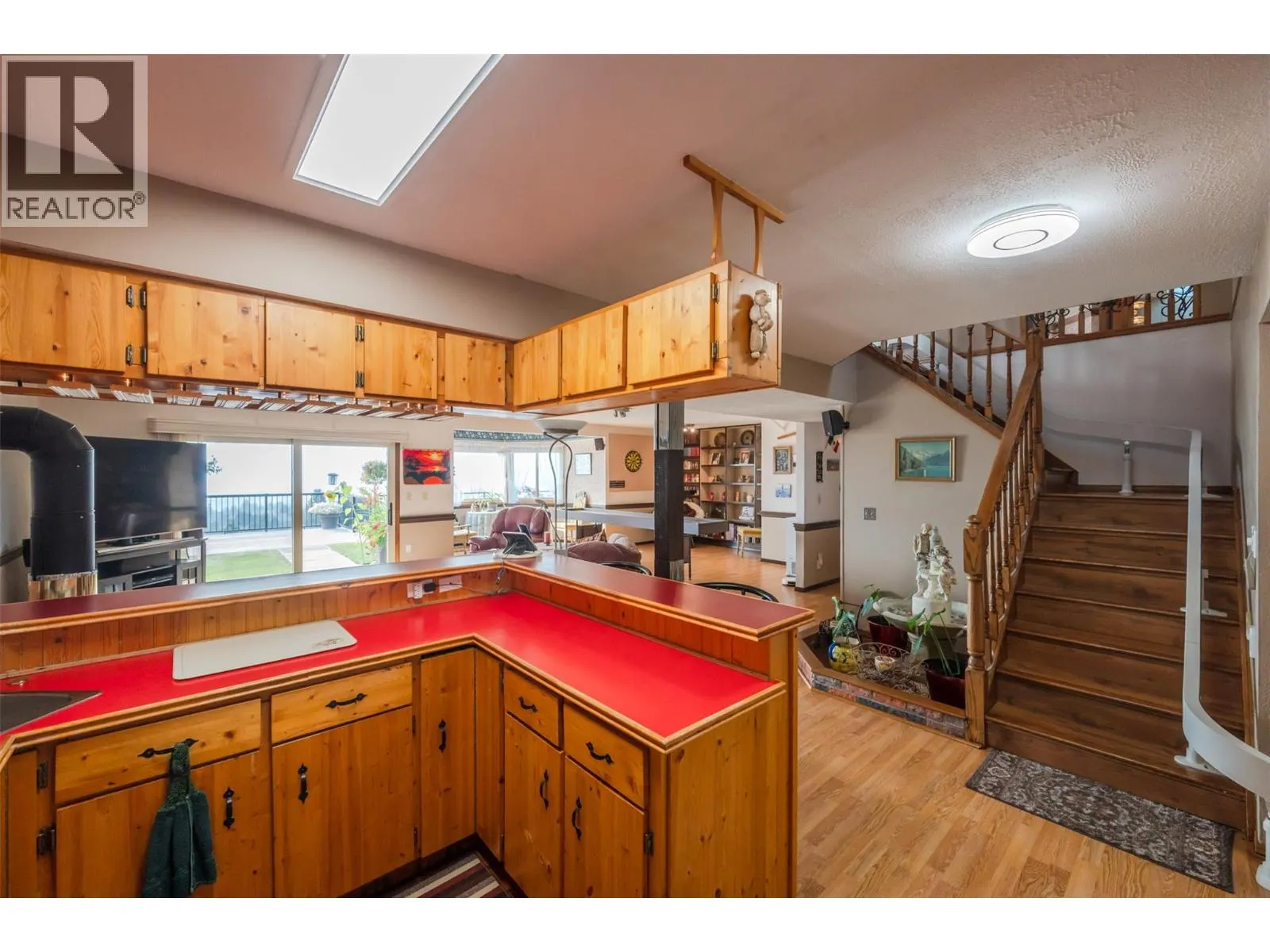 1805 Estates Place