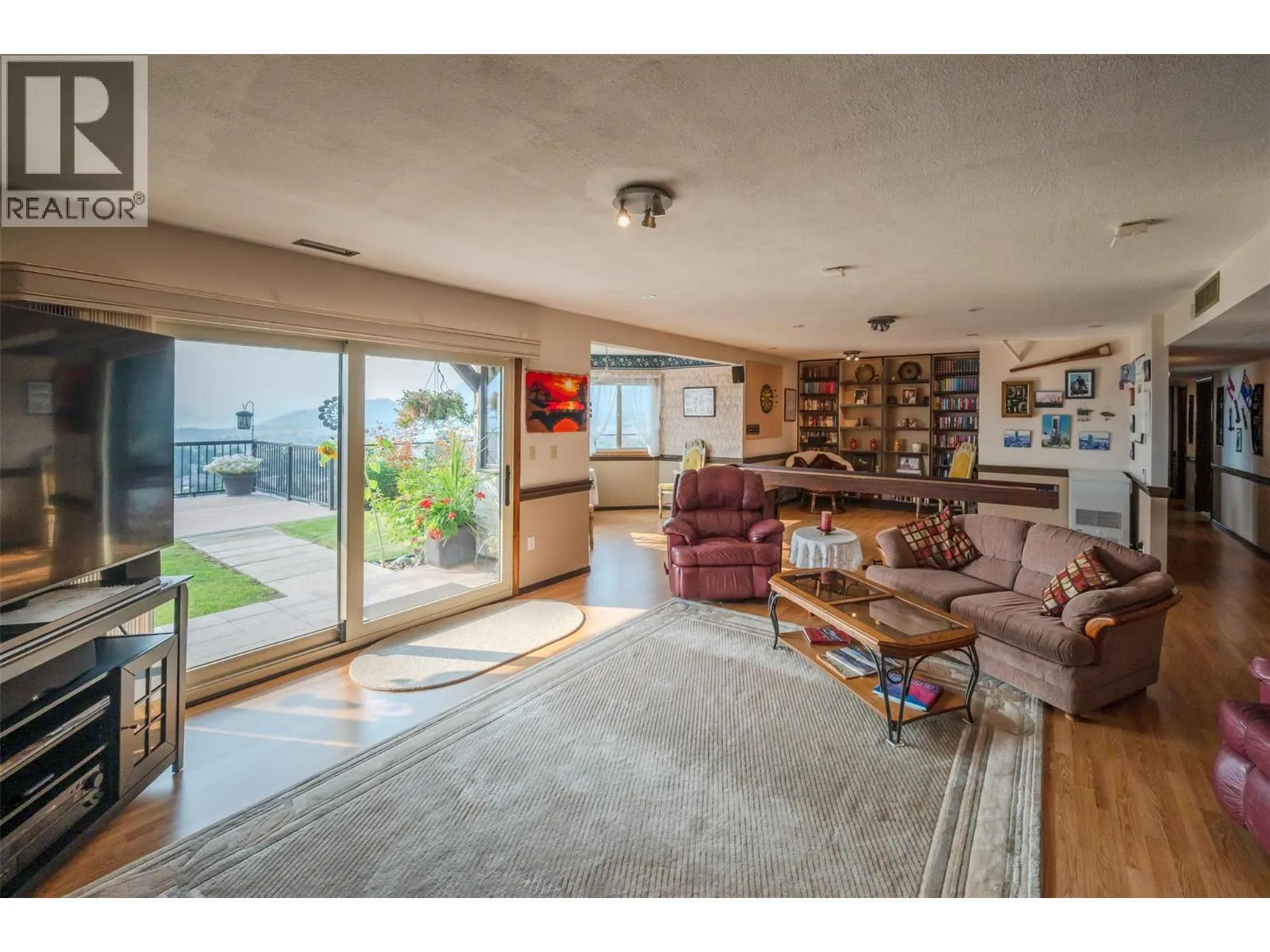 1805 Estates Place
