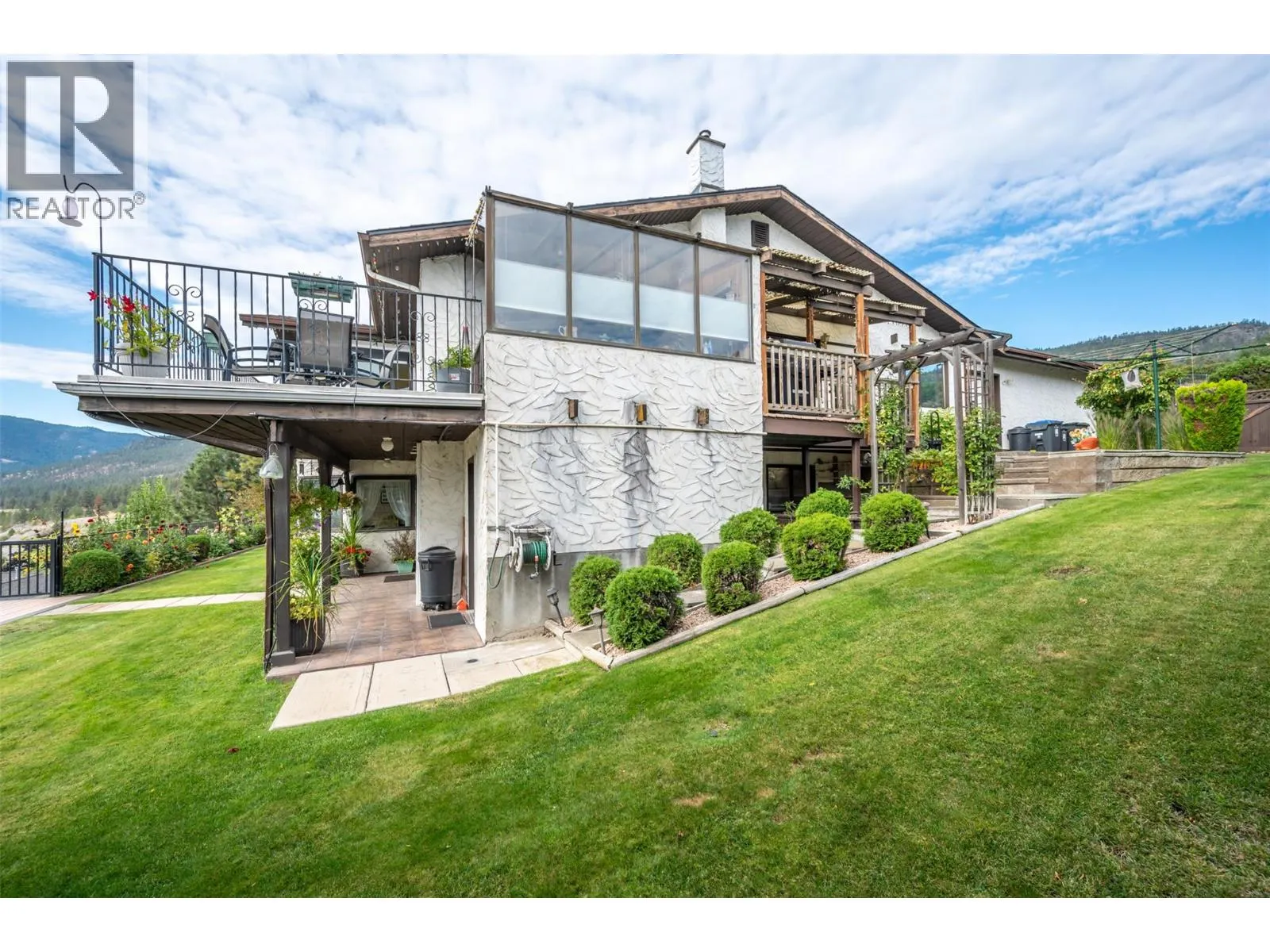 1805 Estates Place