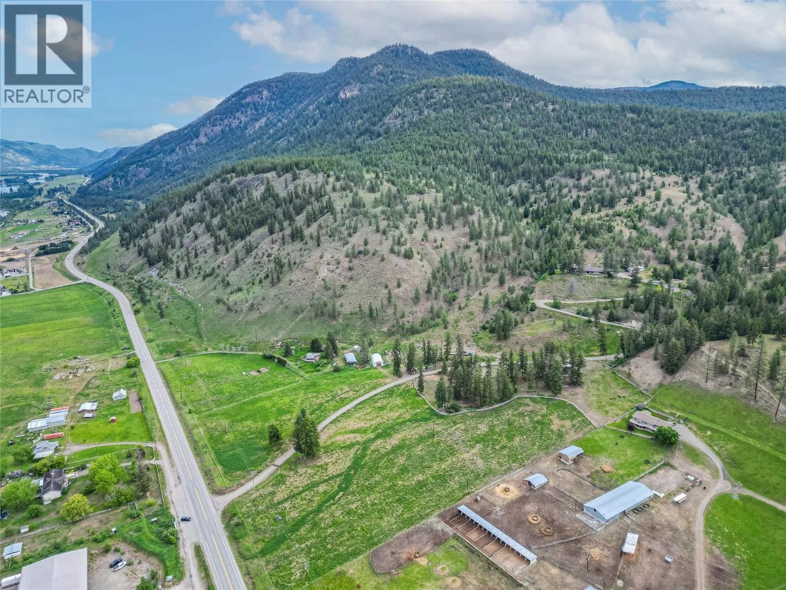 8548 YELLOWHEAD Highway