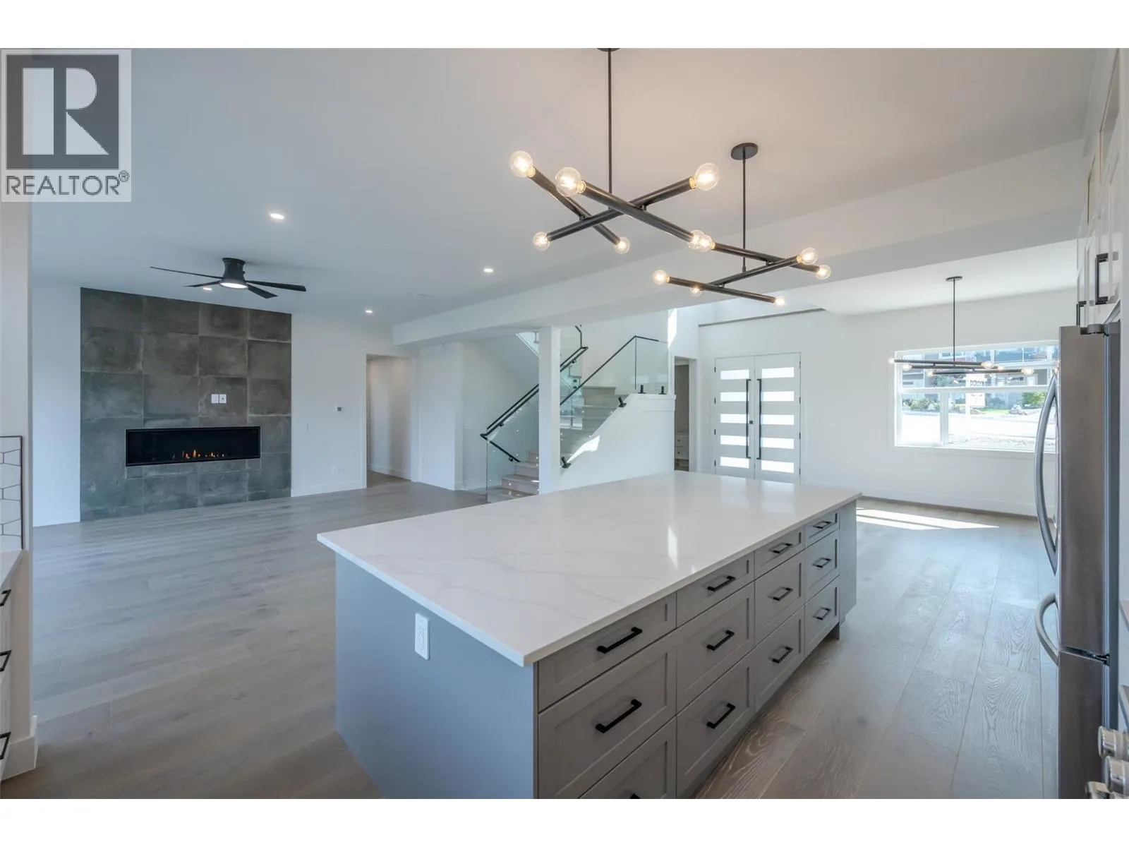 2895 Partridge Drive