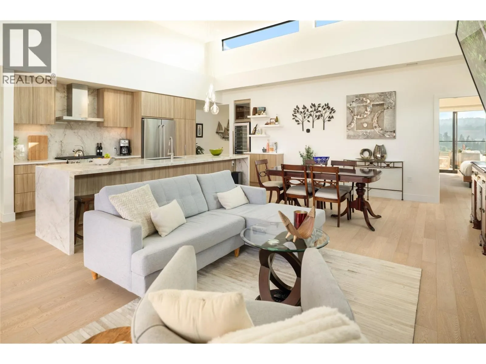 3000 Ariva Drive Unit# 3501