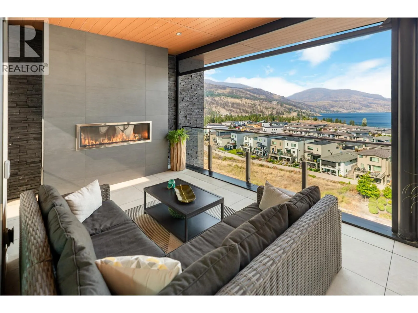 3000 Ariva Drive Unit# 3501