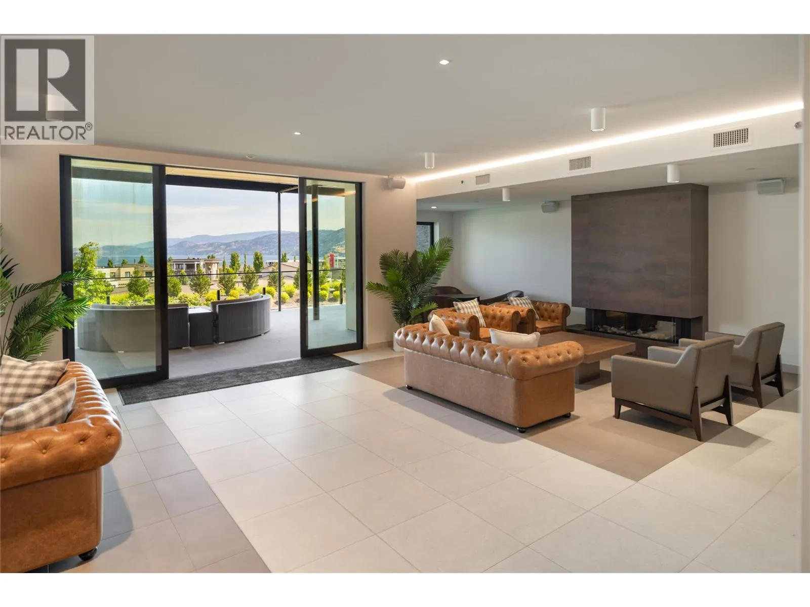 3000 Ariva Drive Unit# 3501