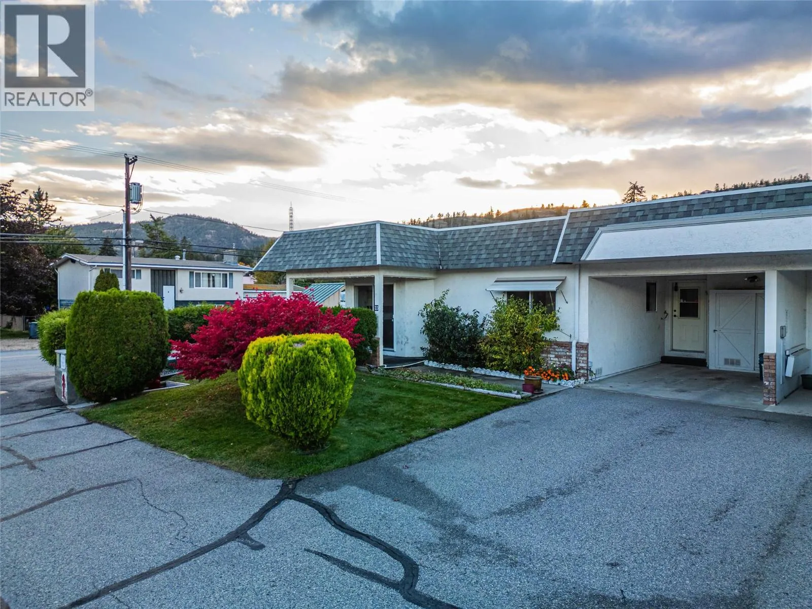 11110 Quinpool Road Unit# 13