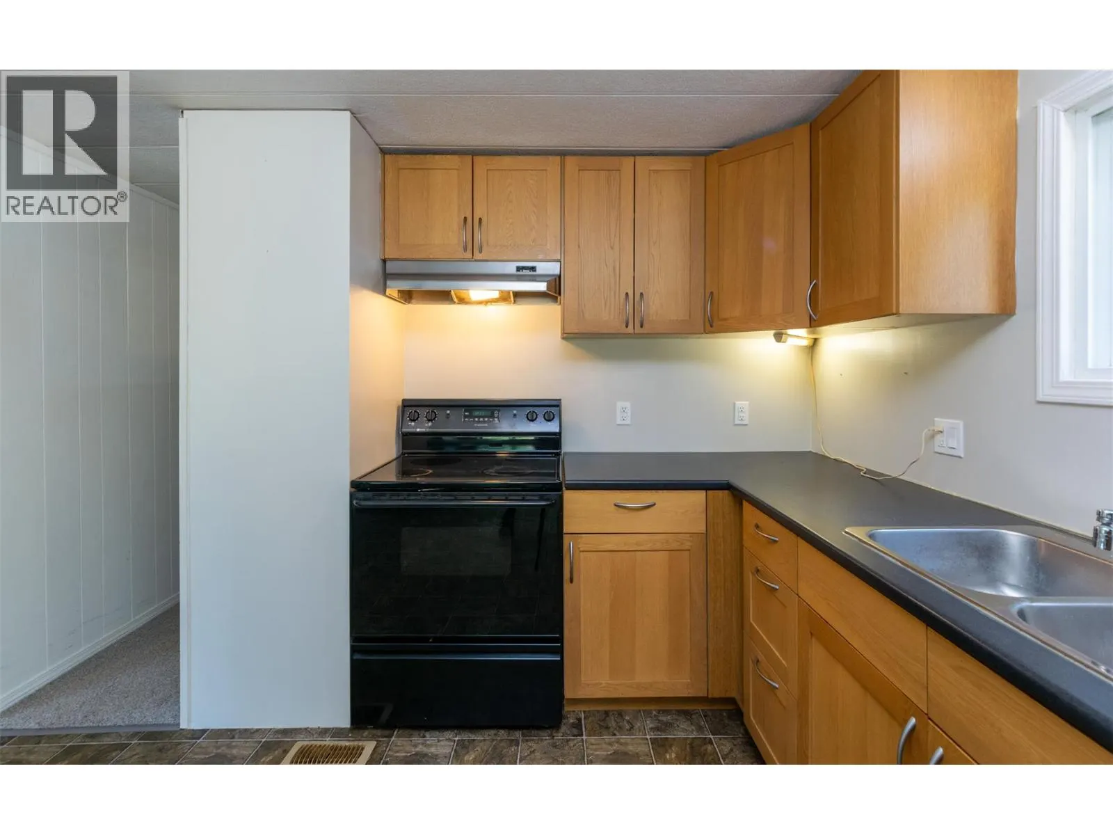 5235 Shaw Road SE Unit# 8