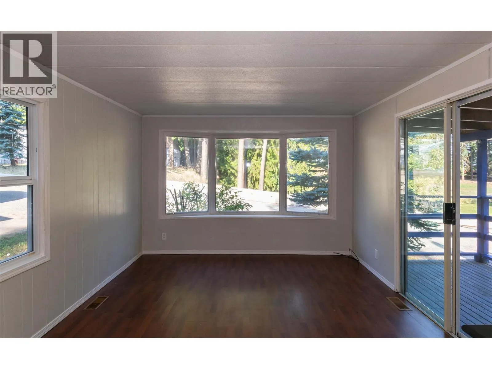 5235 Shaw Road SE Unit# 8