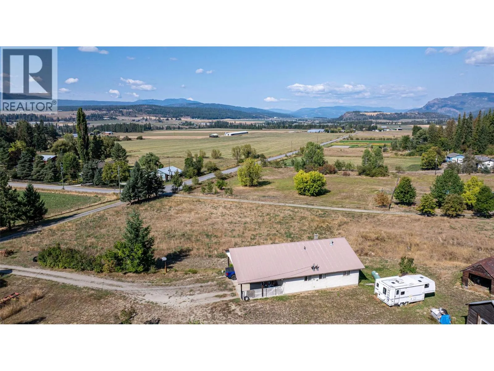 4596 Back Enderby Road