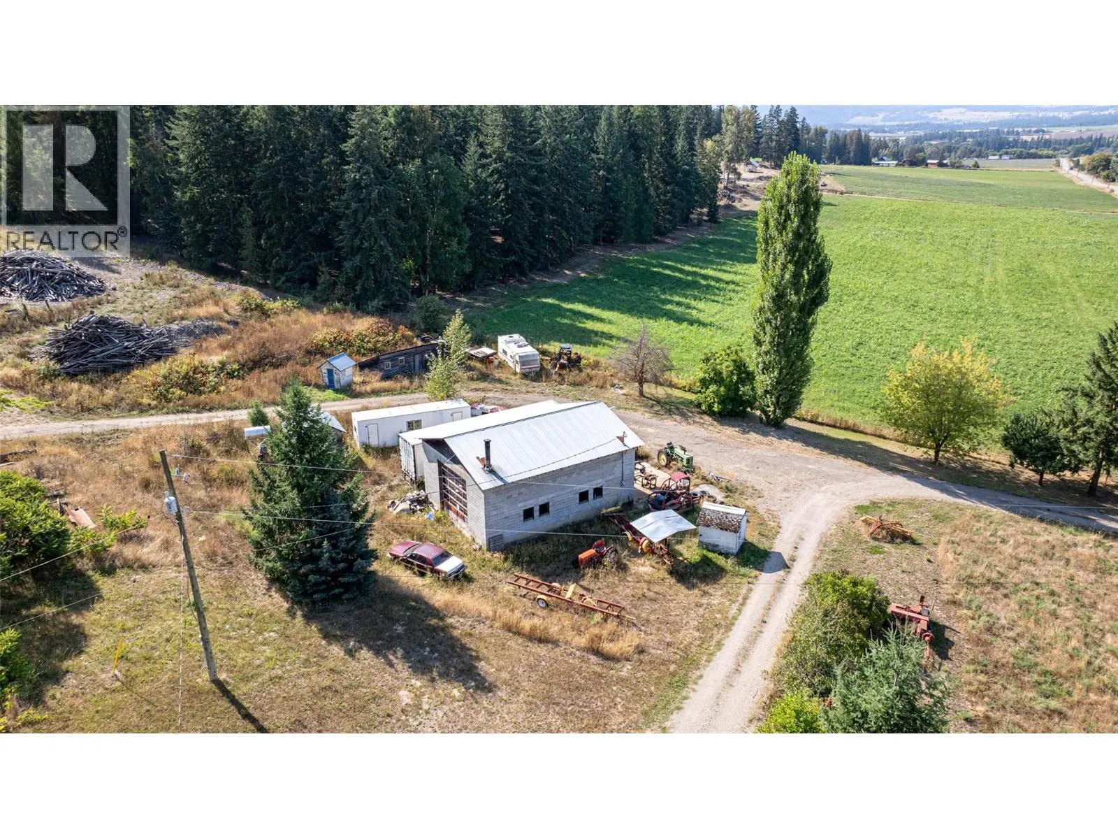 4596 Back Enderby Road