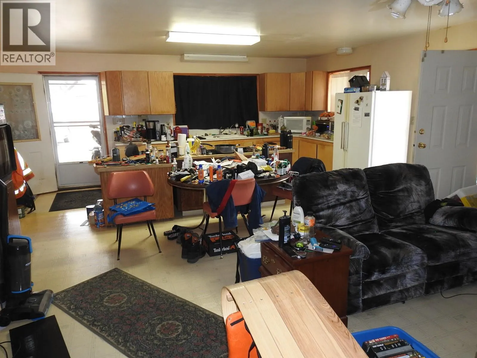 4596 Back Enderby Road