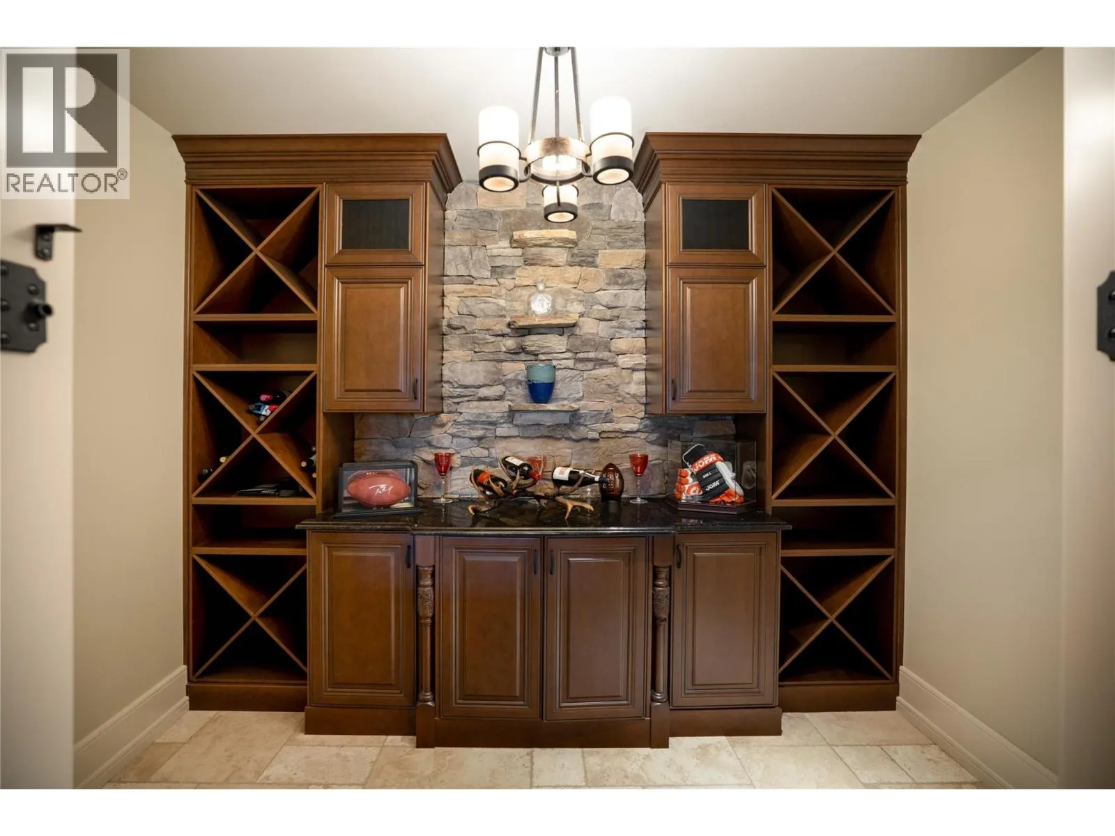 710 ARBOR VIEW Drive