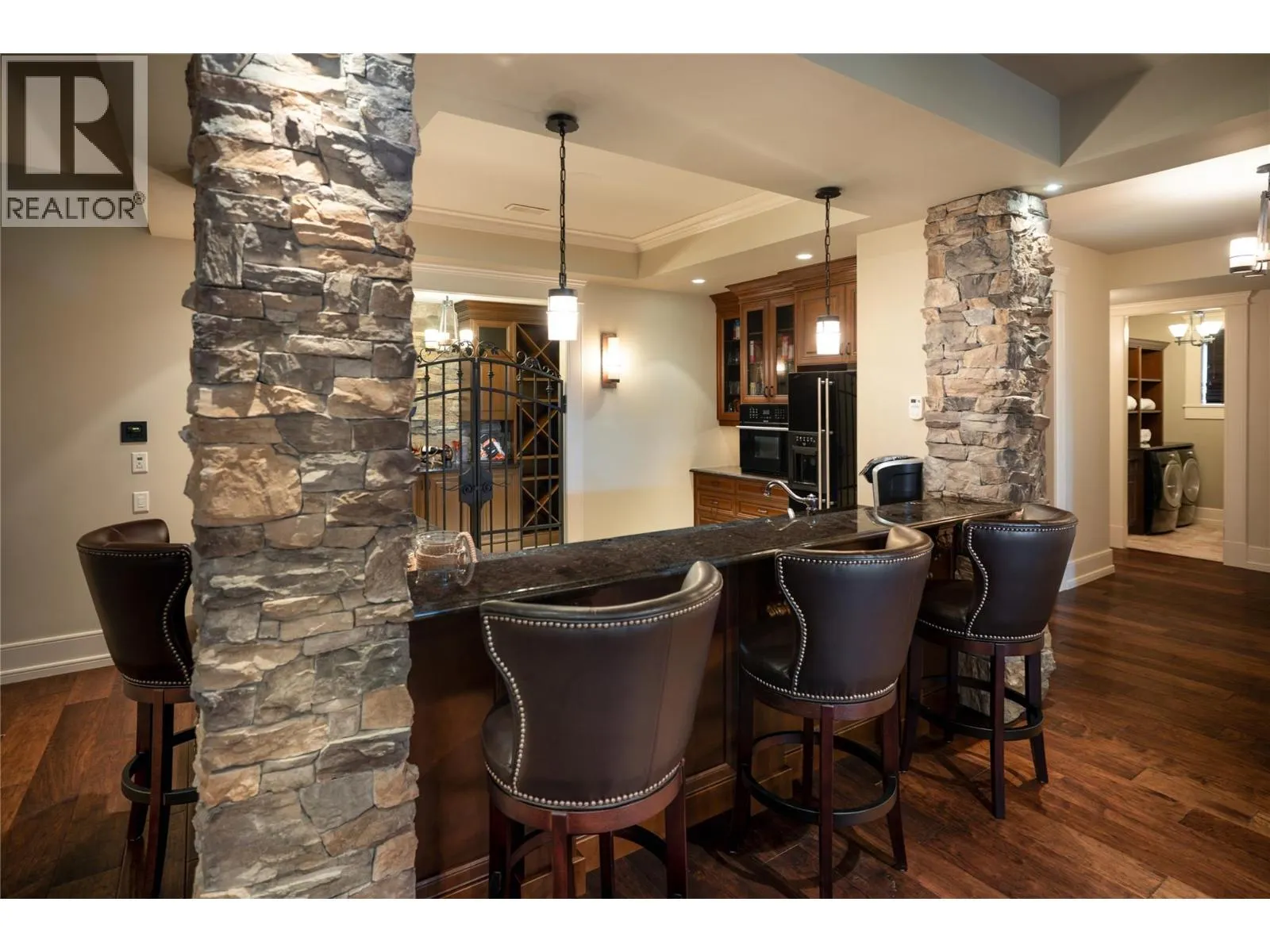 710 ARBOR VIEW Drive