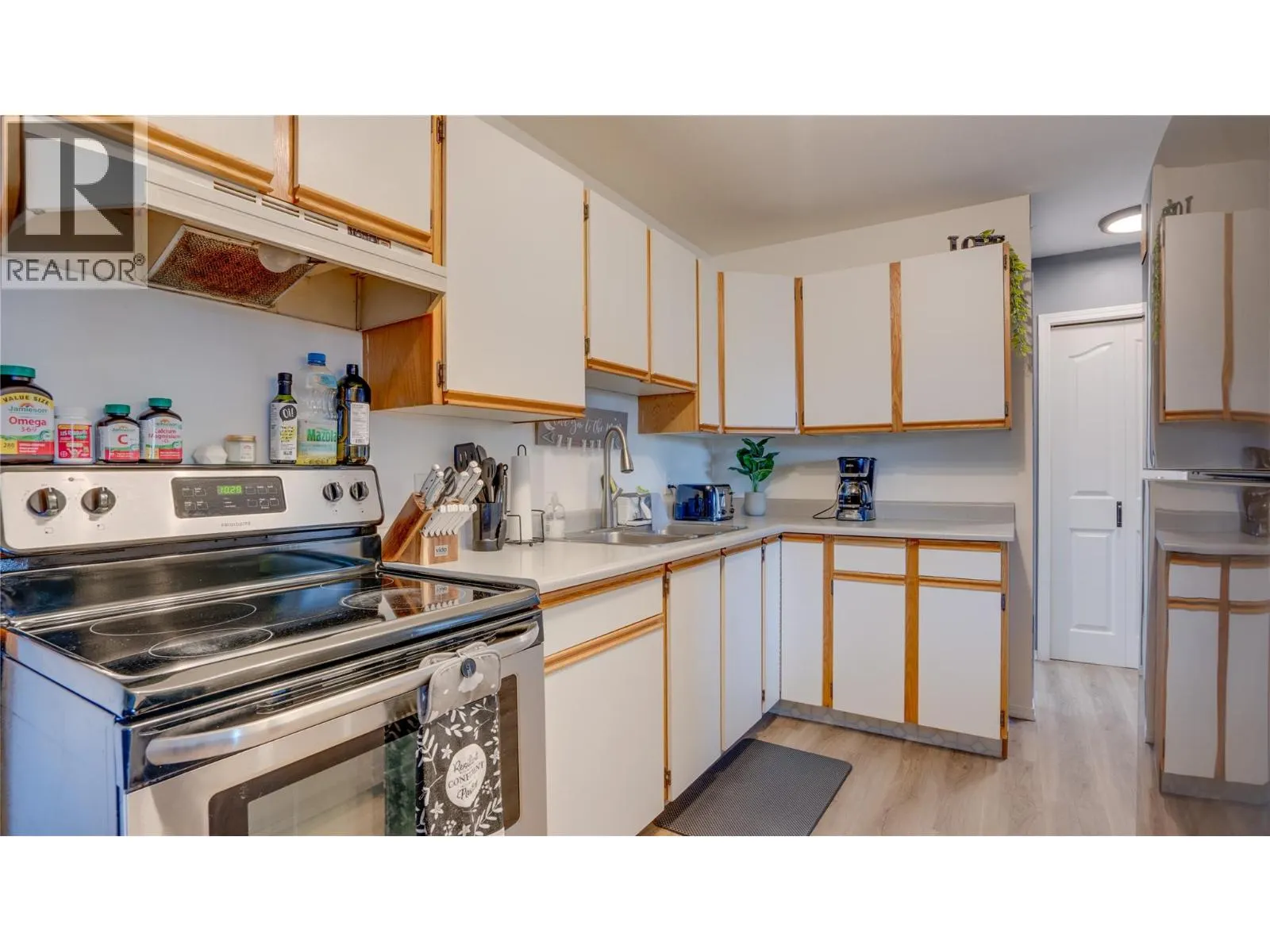 1041 Middleton Way Unit# 105
