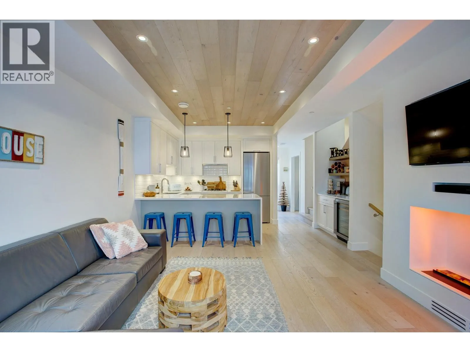 1308 Richter Street Unit# 102
