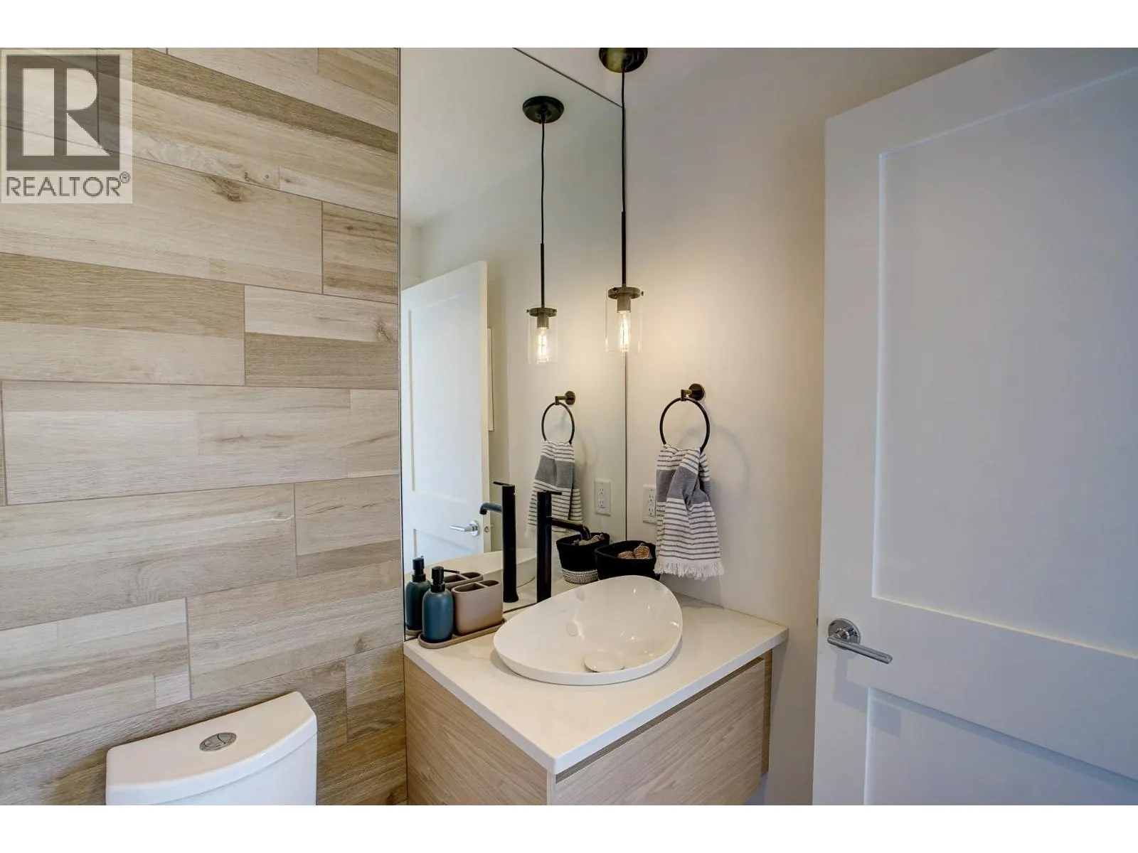 1308 Richter Street Unit# 102