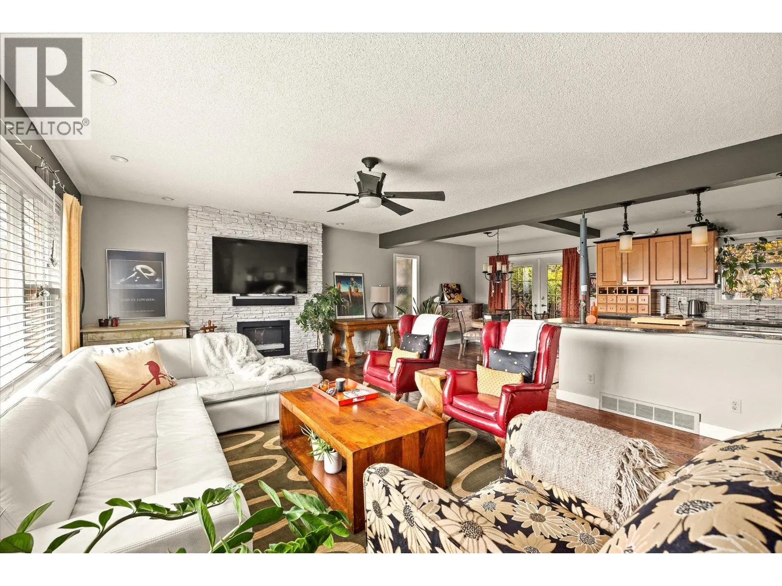 1508 Pinehurst Crescent