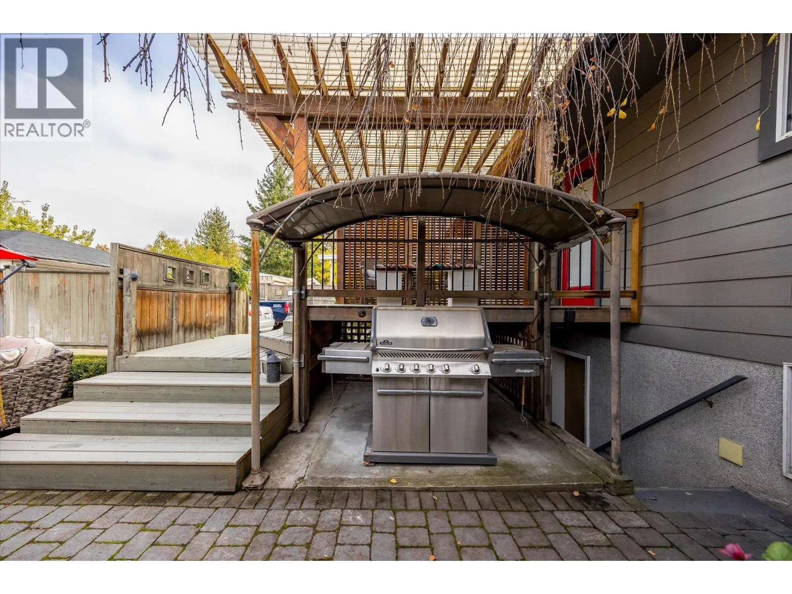 1508 Pinehurst Crescent