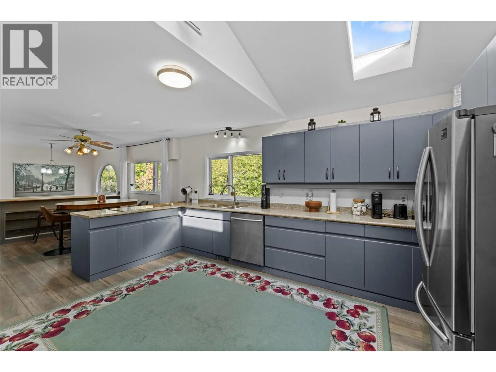 1938 PARKER Drive