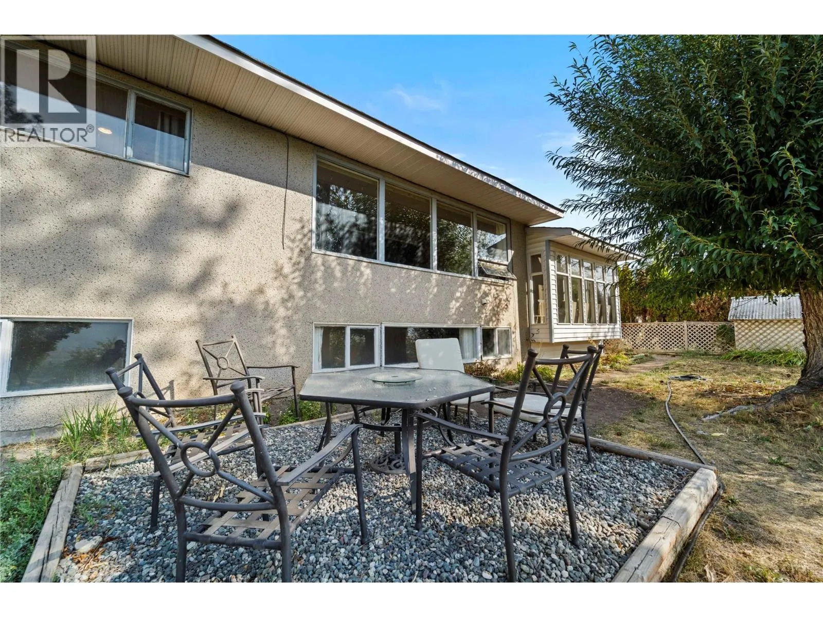 1938 PARKER Drive