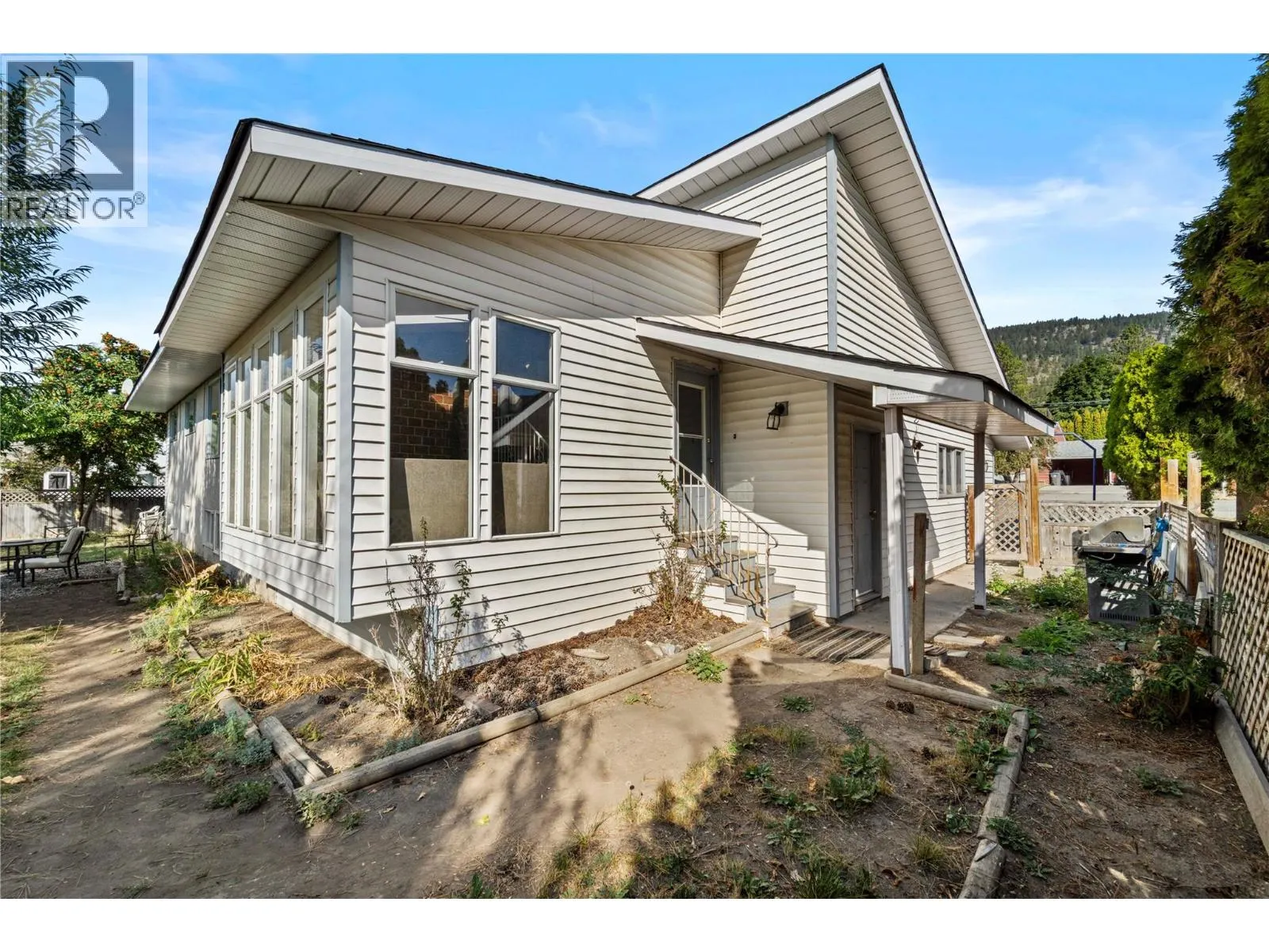 1938 PARKER Drive