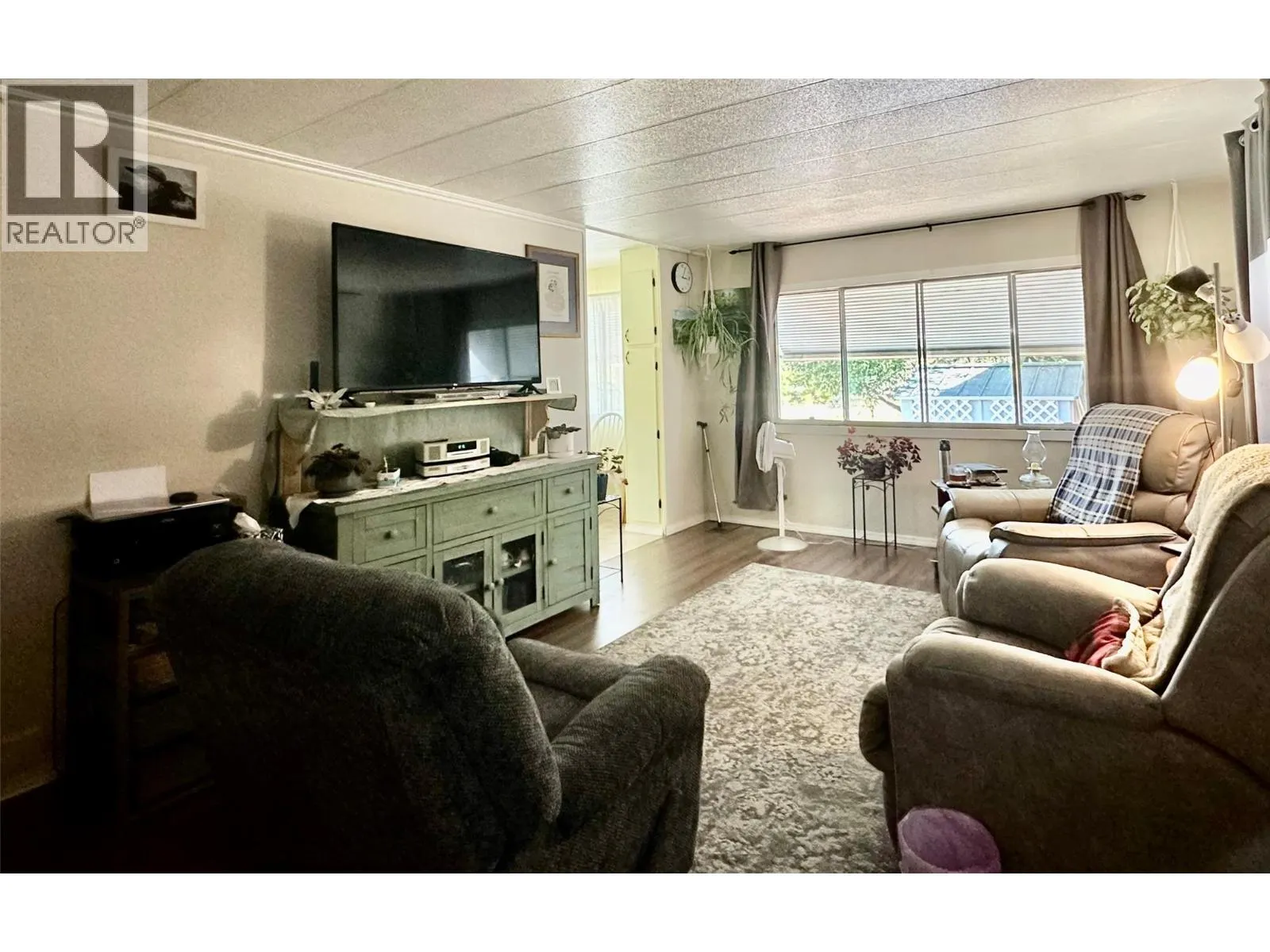 9106 MAIN Street Unit# 12