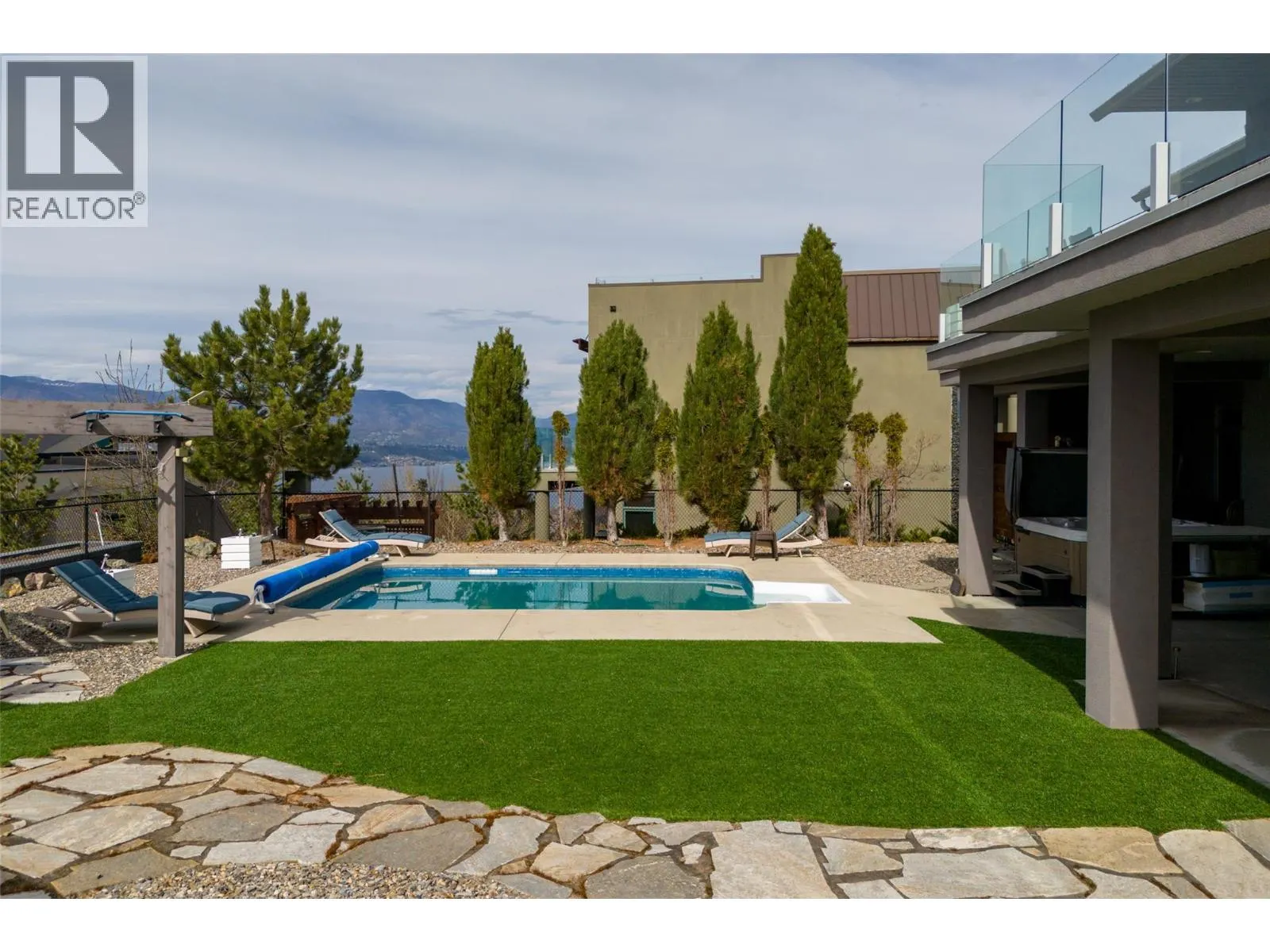 5342 Signet Crescent