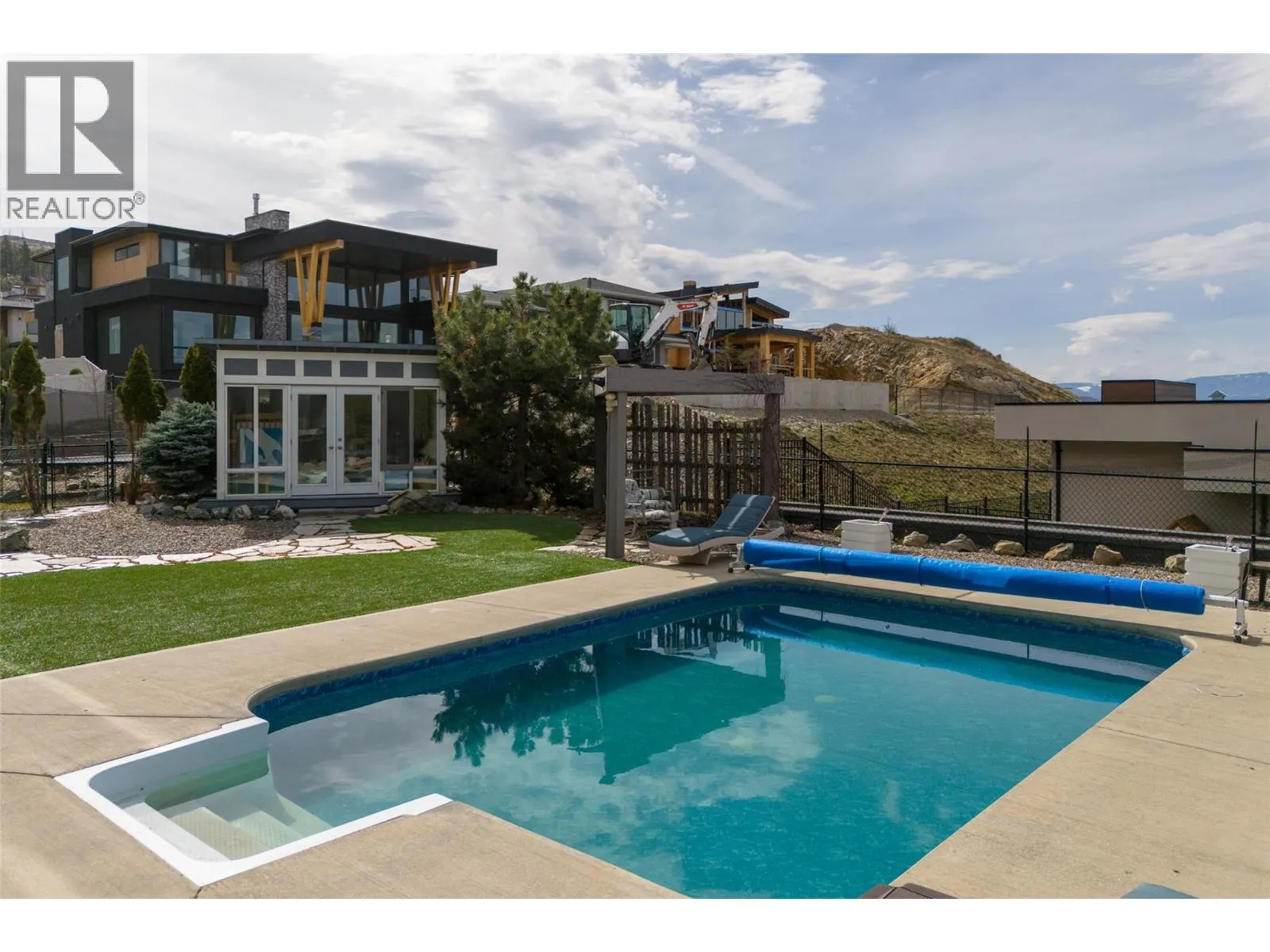 5342 Signet Crescent