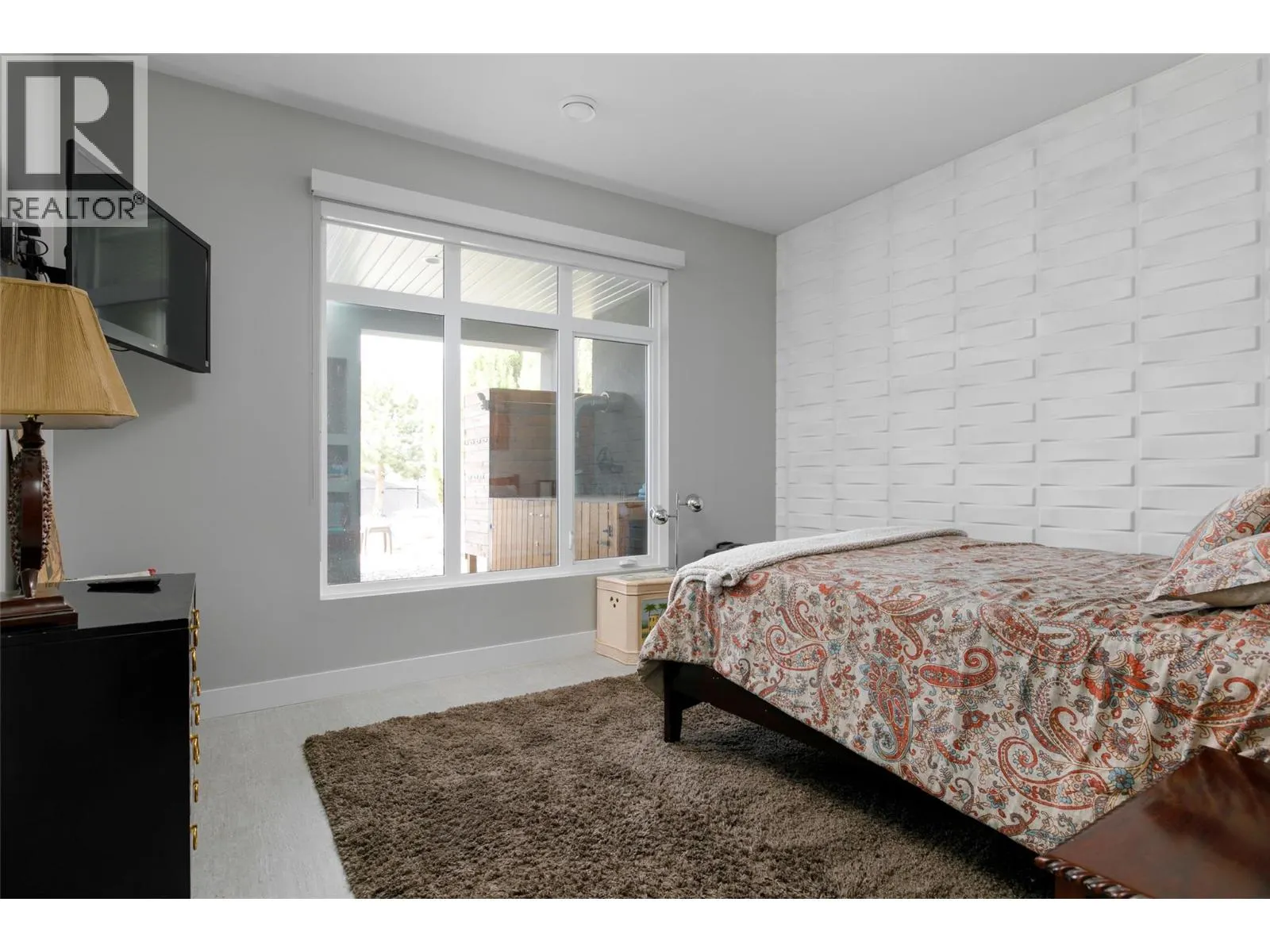 5342 Signet Crescent